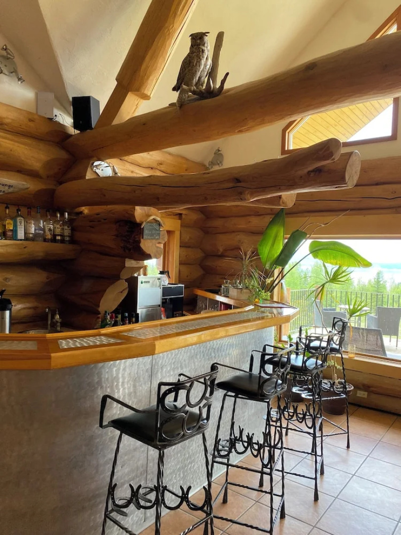 Williston Lake Resort