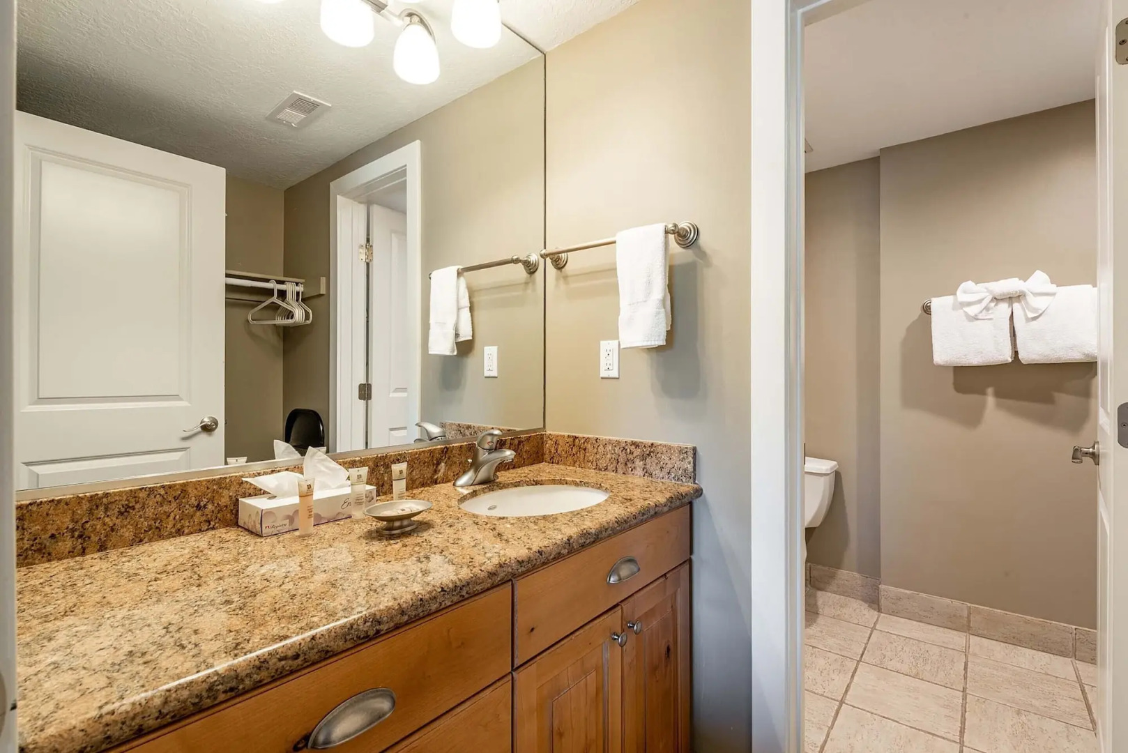 Shadow Ridge by All Seasons Resort Lodging