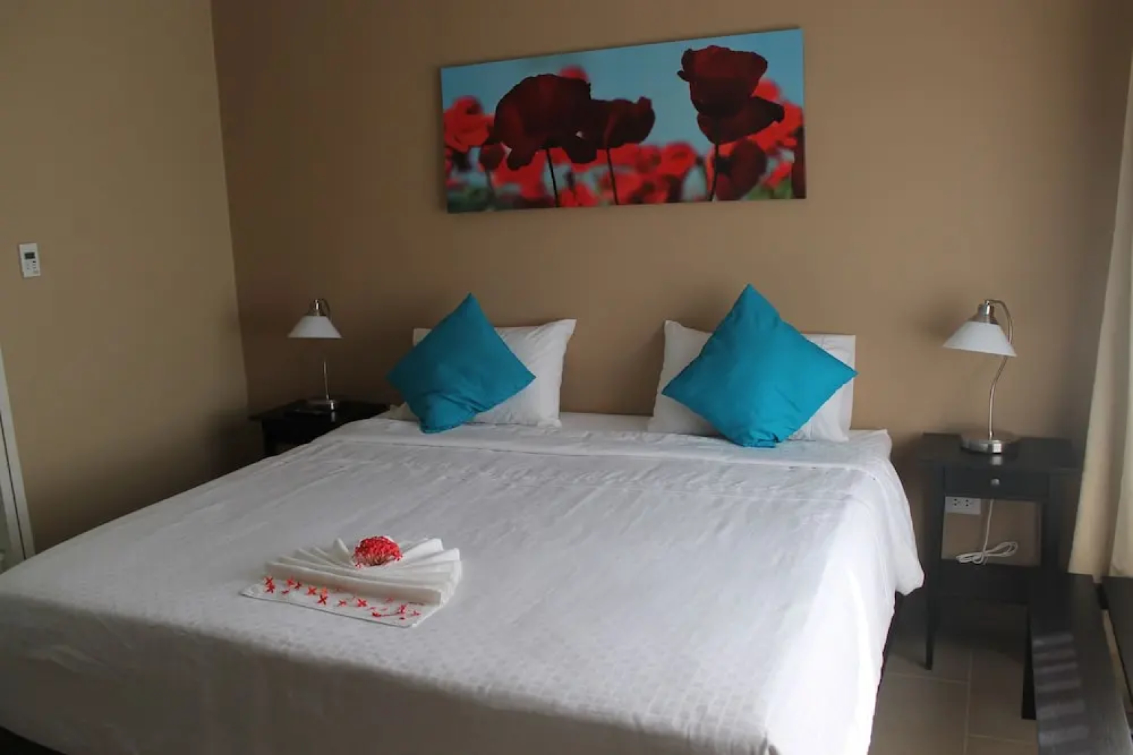 Eden Beach Resort