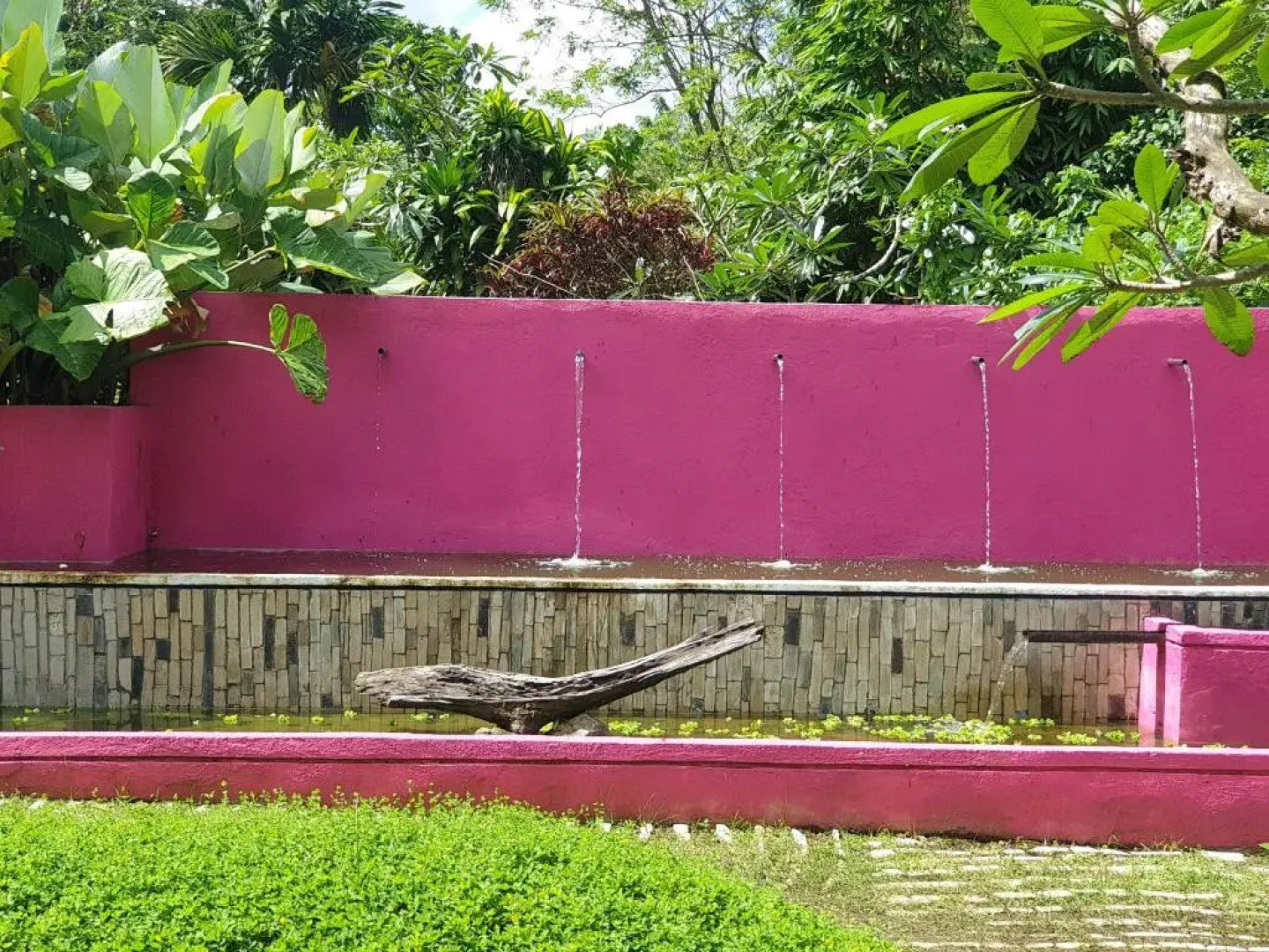 Maka-Kalinaw 4 Wabi-sabi Room, Spa bath