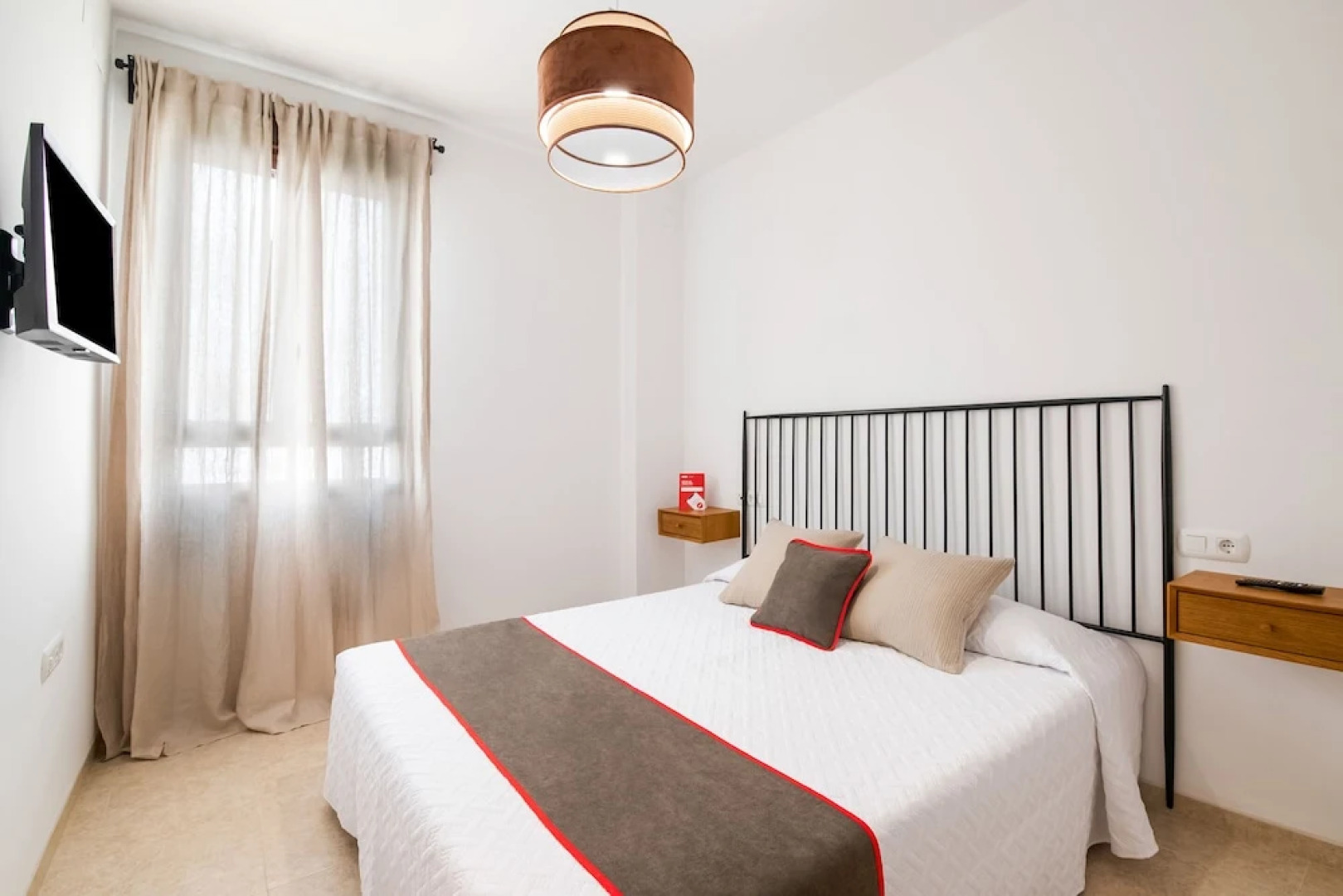 Apartamentos Santiago by OYO Rooms