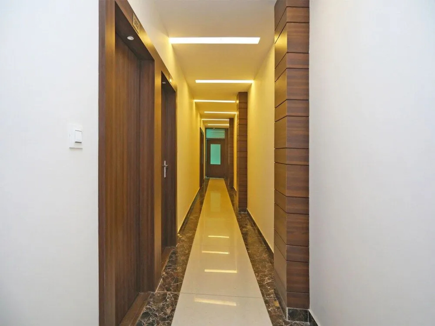 OYO 2616 Hotel Golden Sand