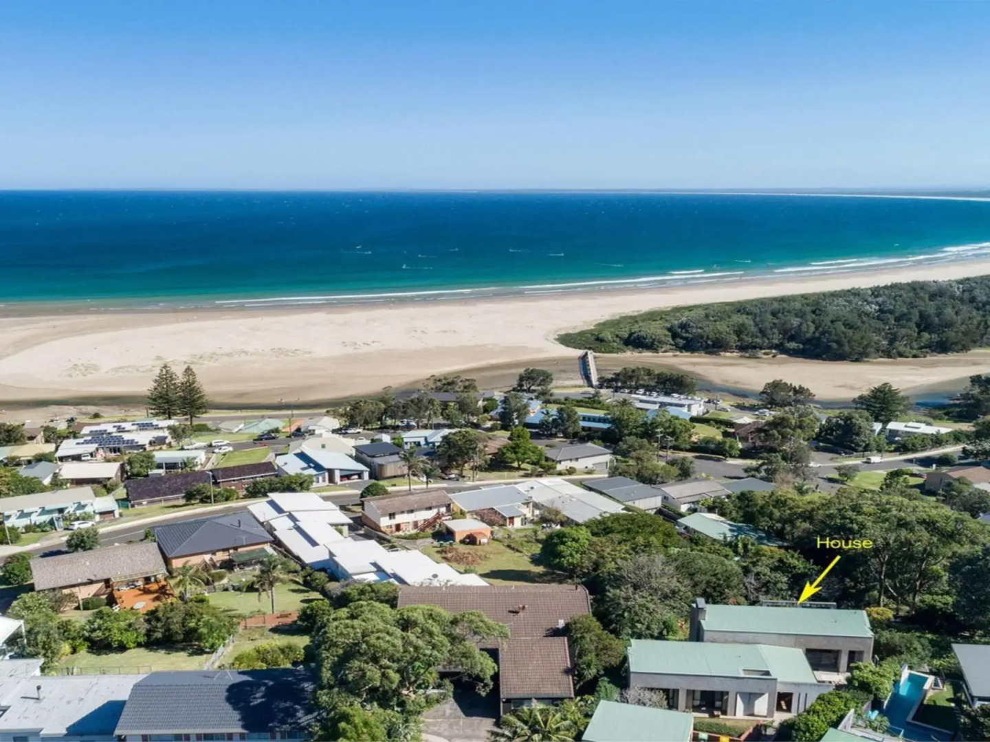 NUMBER NINE Gerroa 4pm check out Sundays