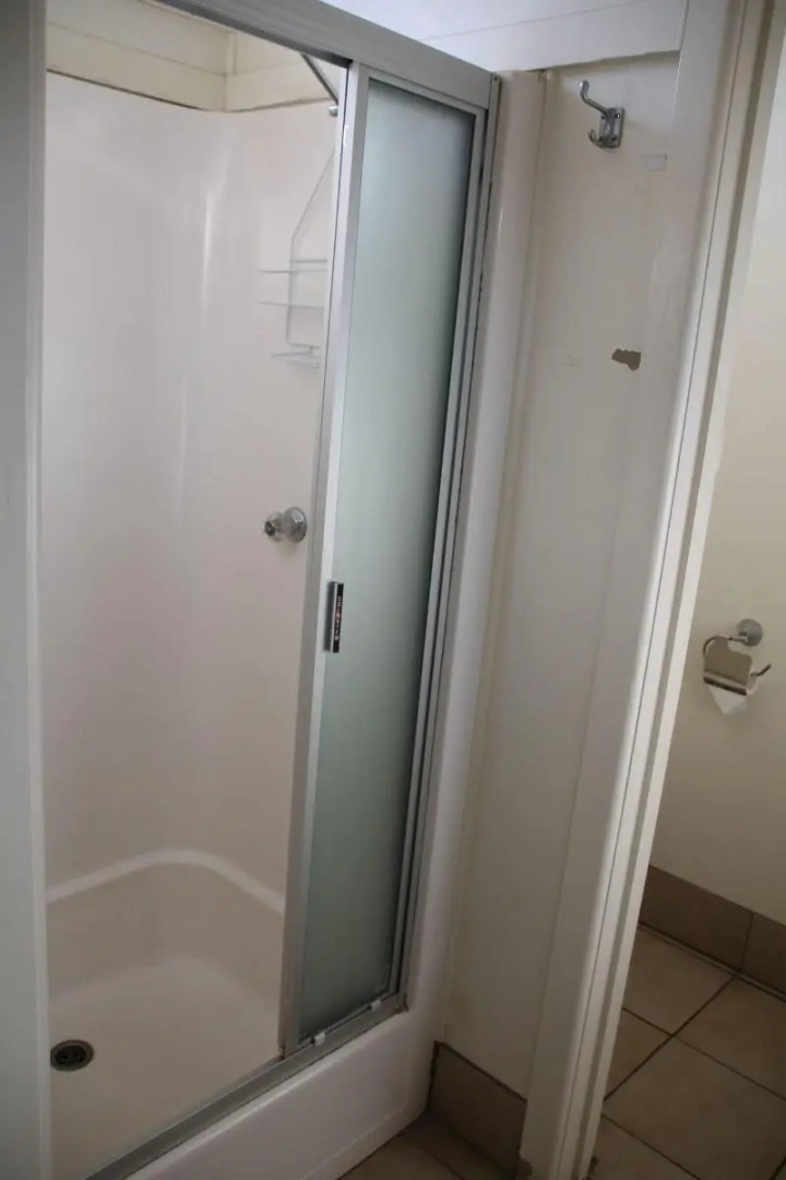 Hi Way Eight Motor Inn