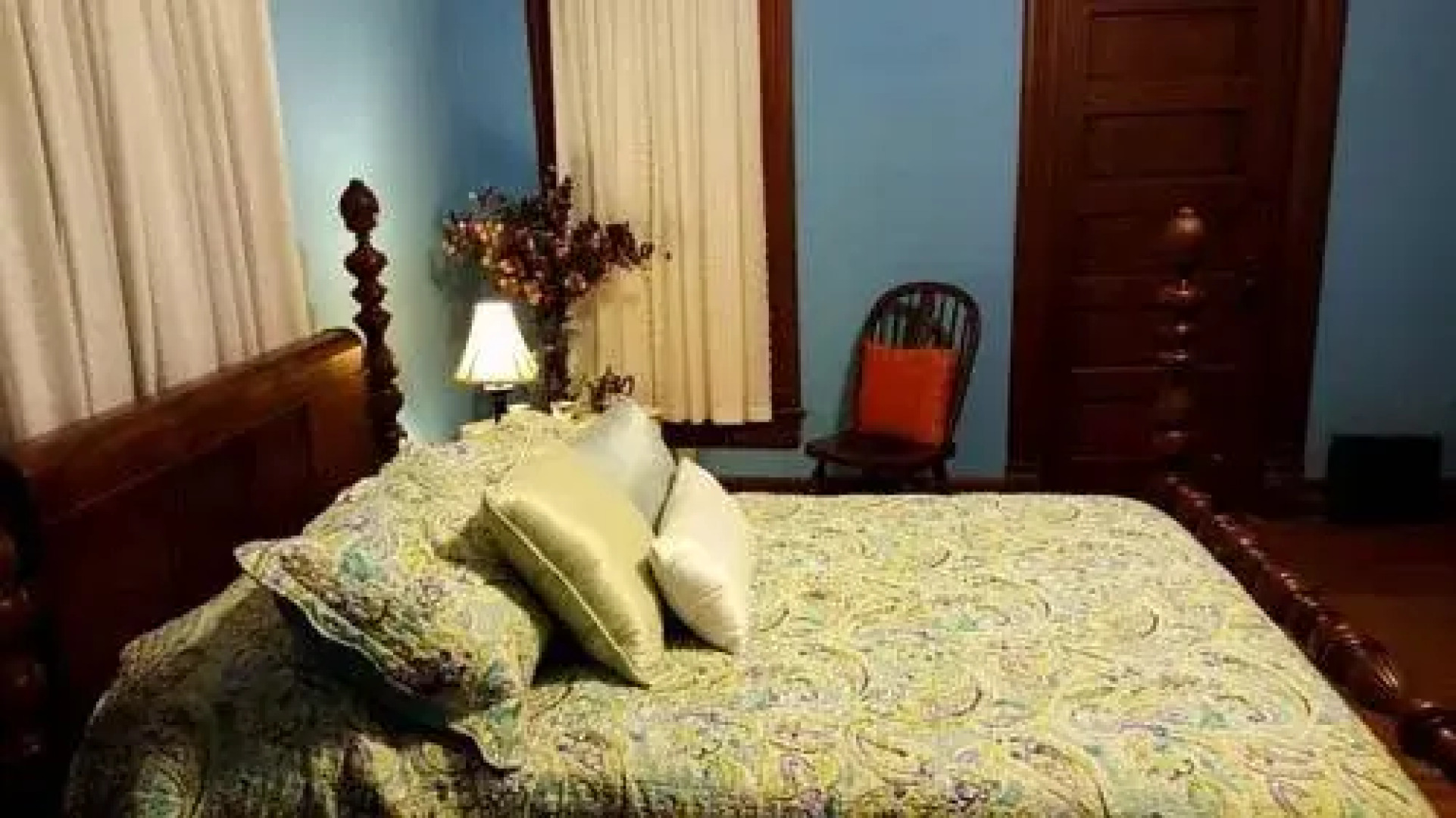 Springfield Arts Bed and Breakfast