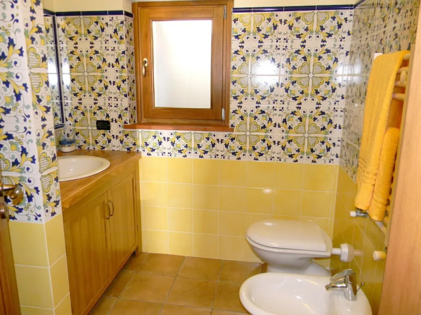 House With 3 Bedrooms in Coccorino, With Wonderful sea View, Enclosed