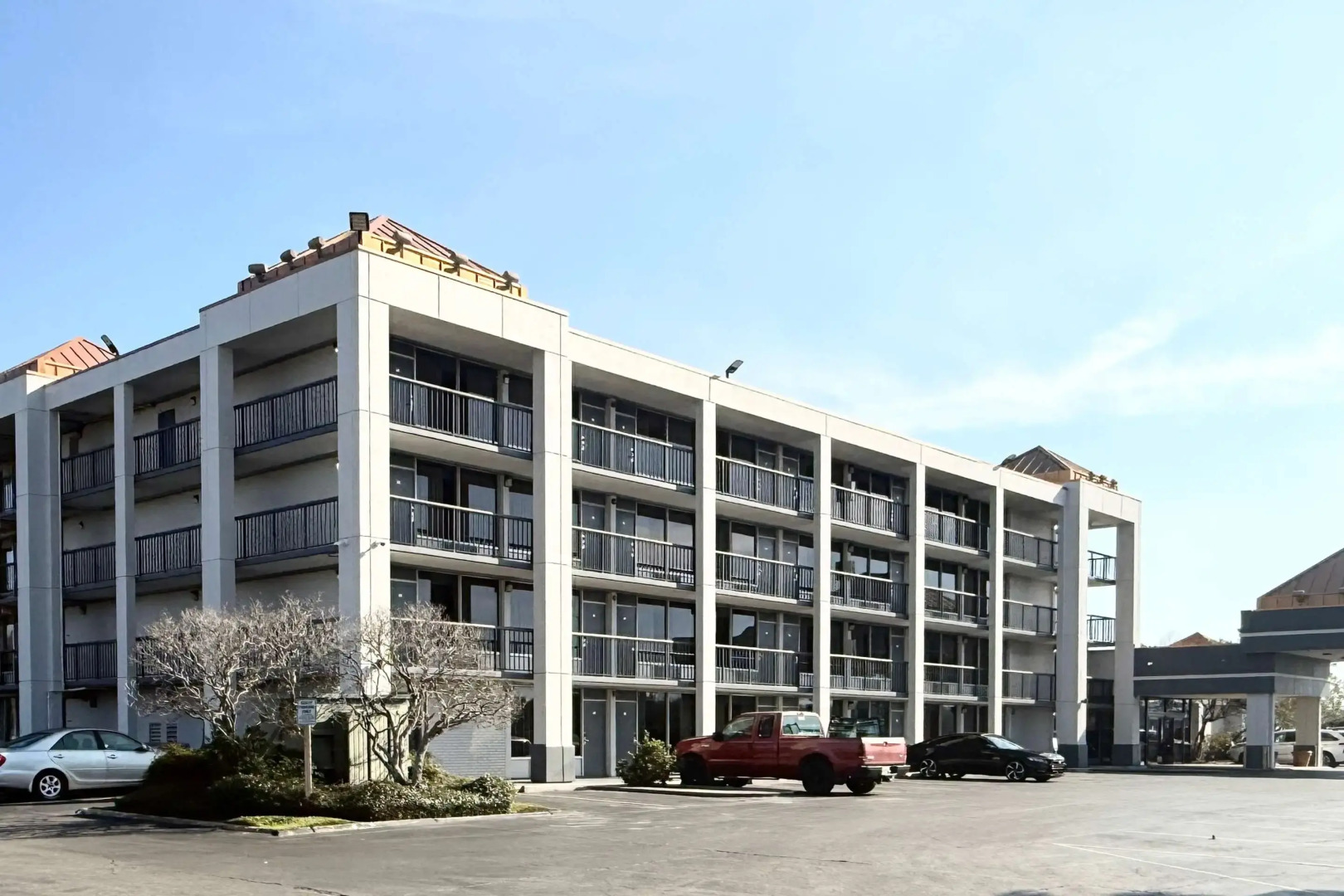 Quality Inn & Suites Baton Rouge West – Port Allen