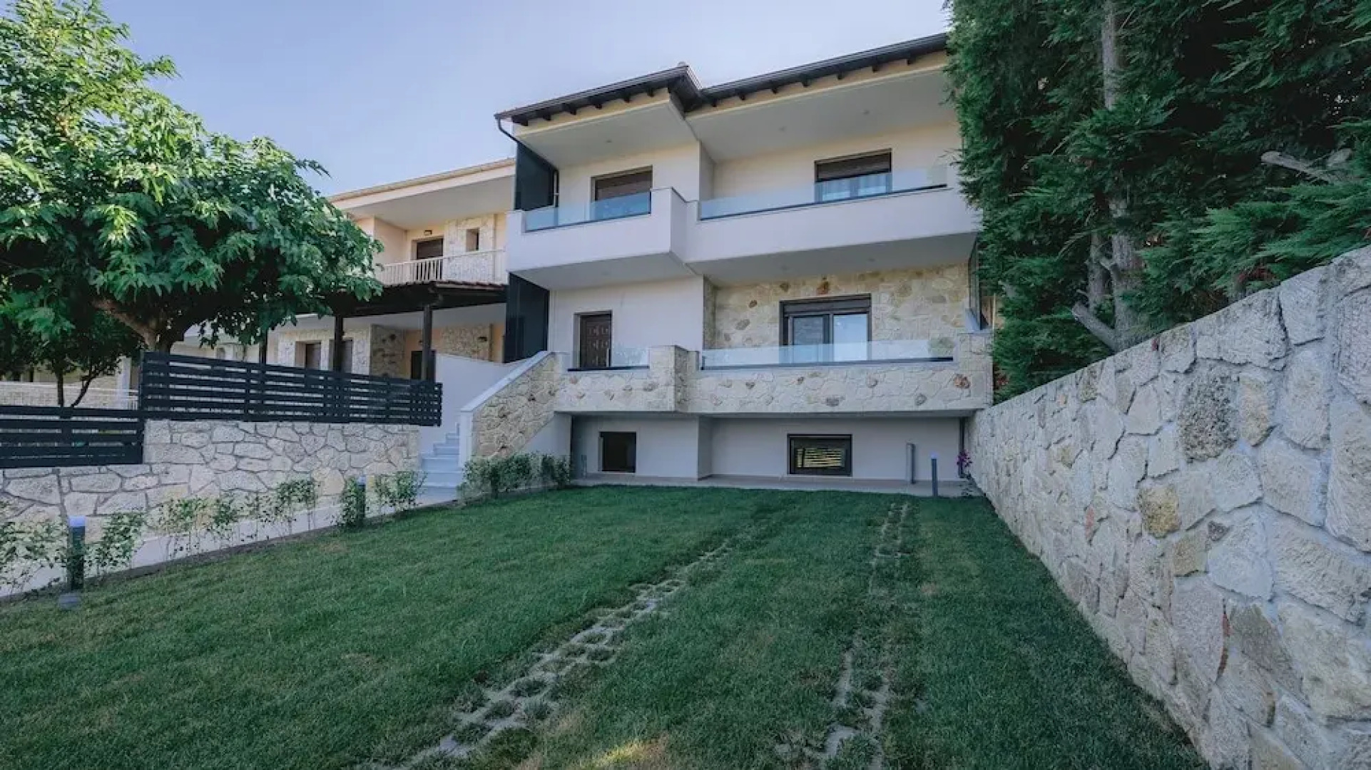 Callisto Private Pool Villa Pefkochori