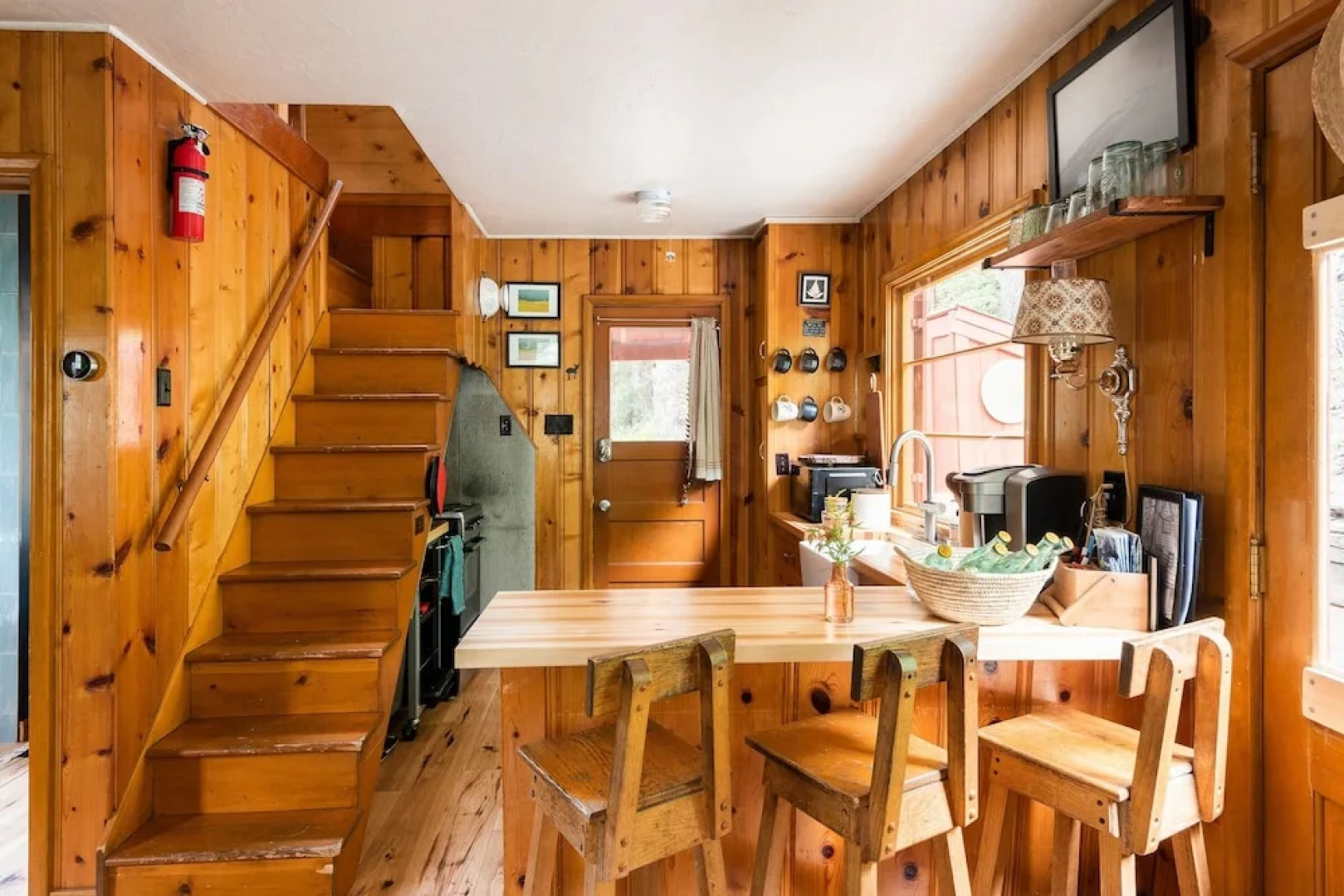 11373 Church - 1 Br Cabin