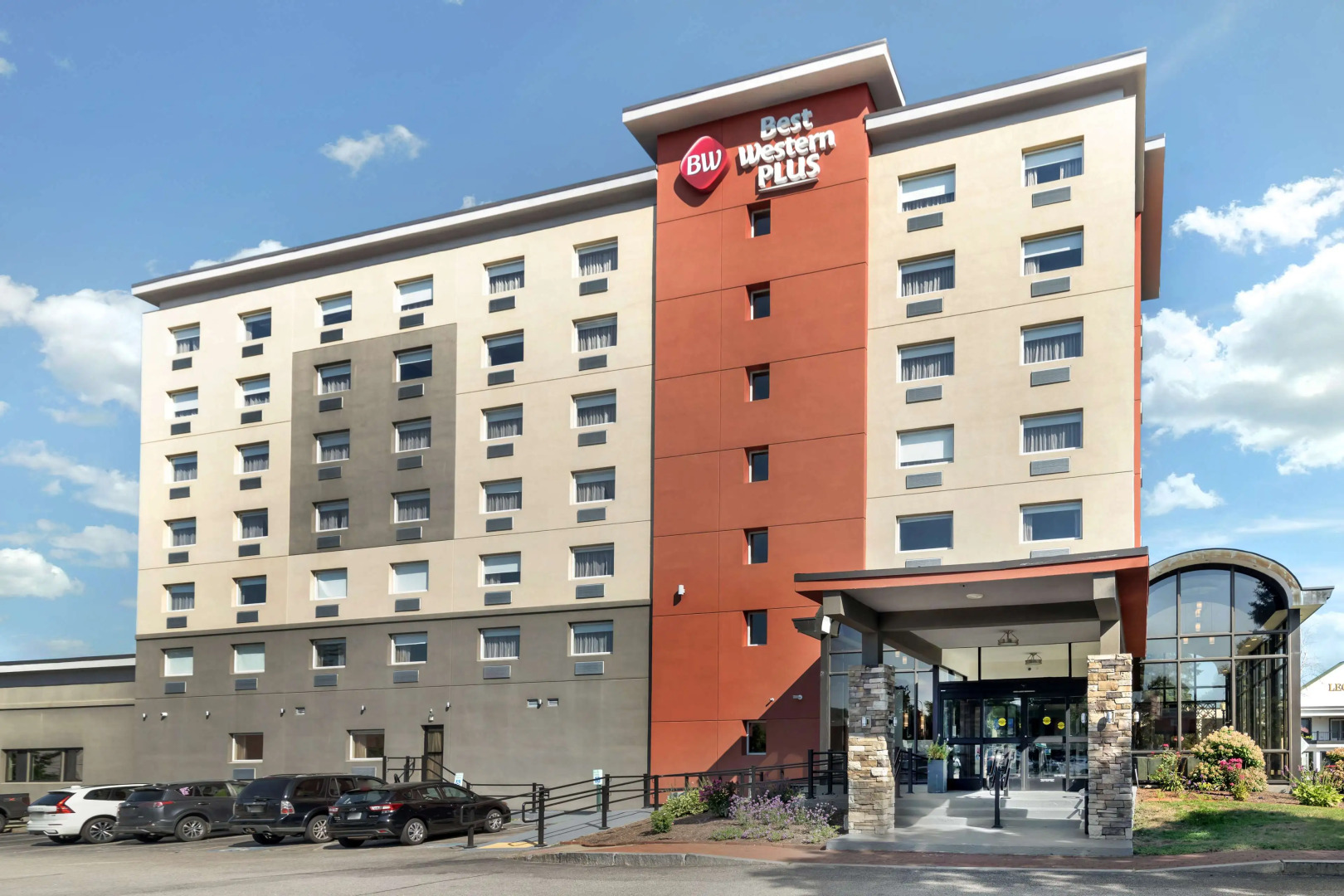 Best Western Plus Landmark Inn