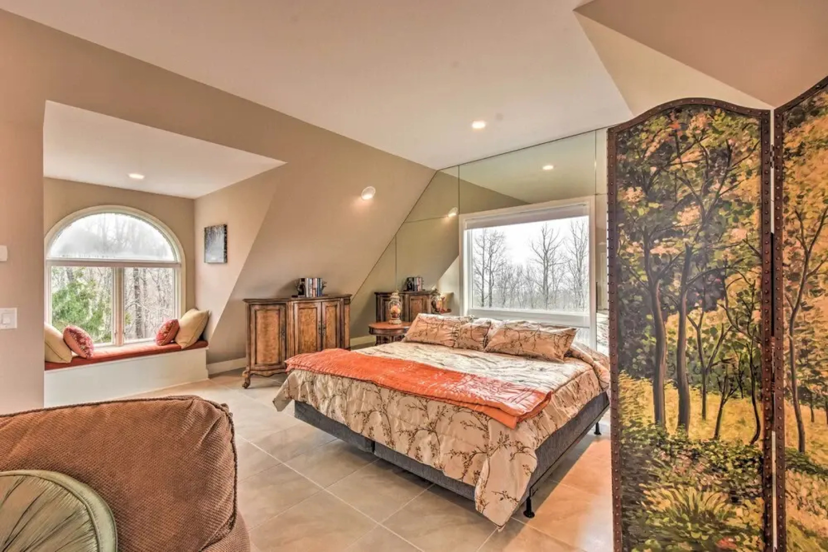 Hayesville Studio: Nearby Hiking & Golfing!