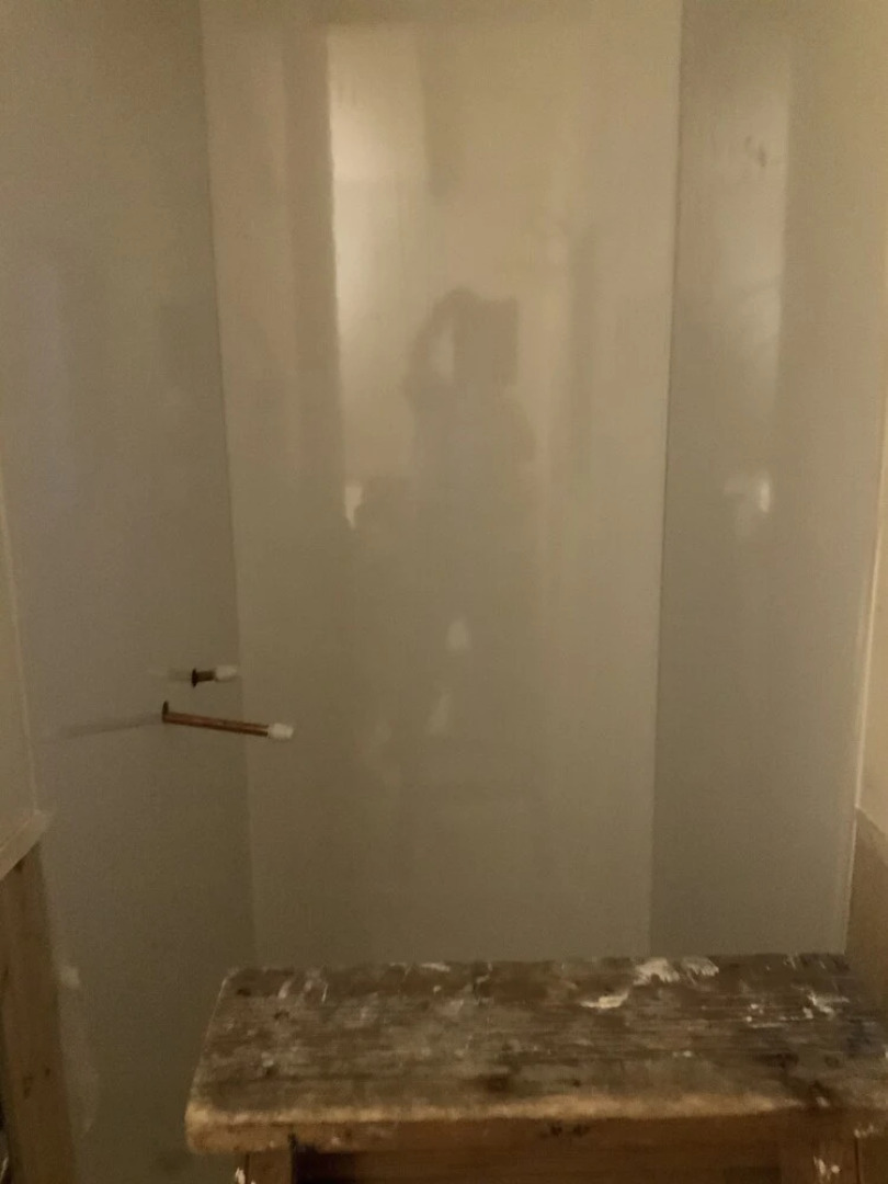 Easter Airfields off Grid Shepherds hut