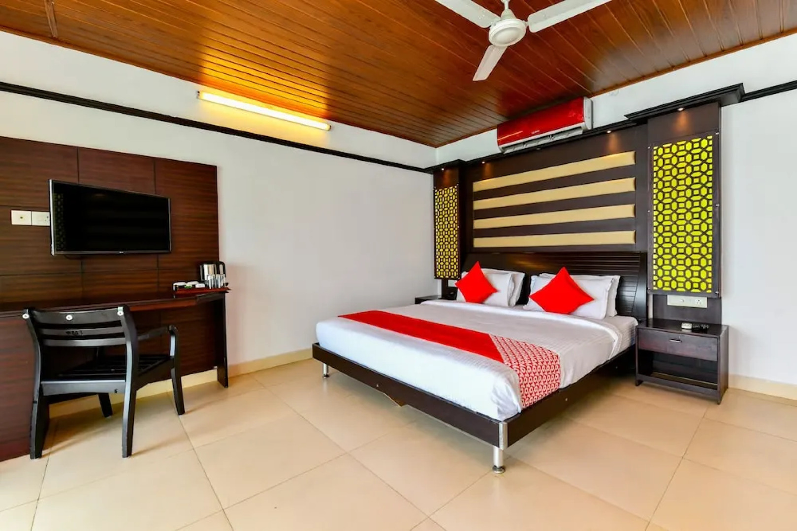 Palette Resort - Grand Ayur Island