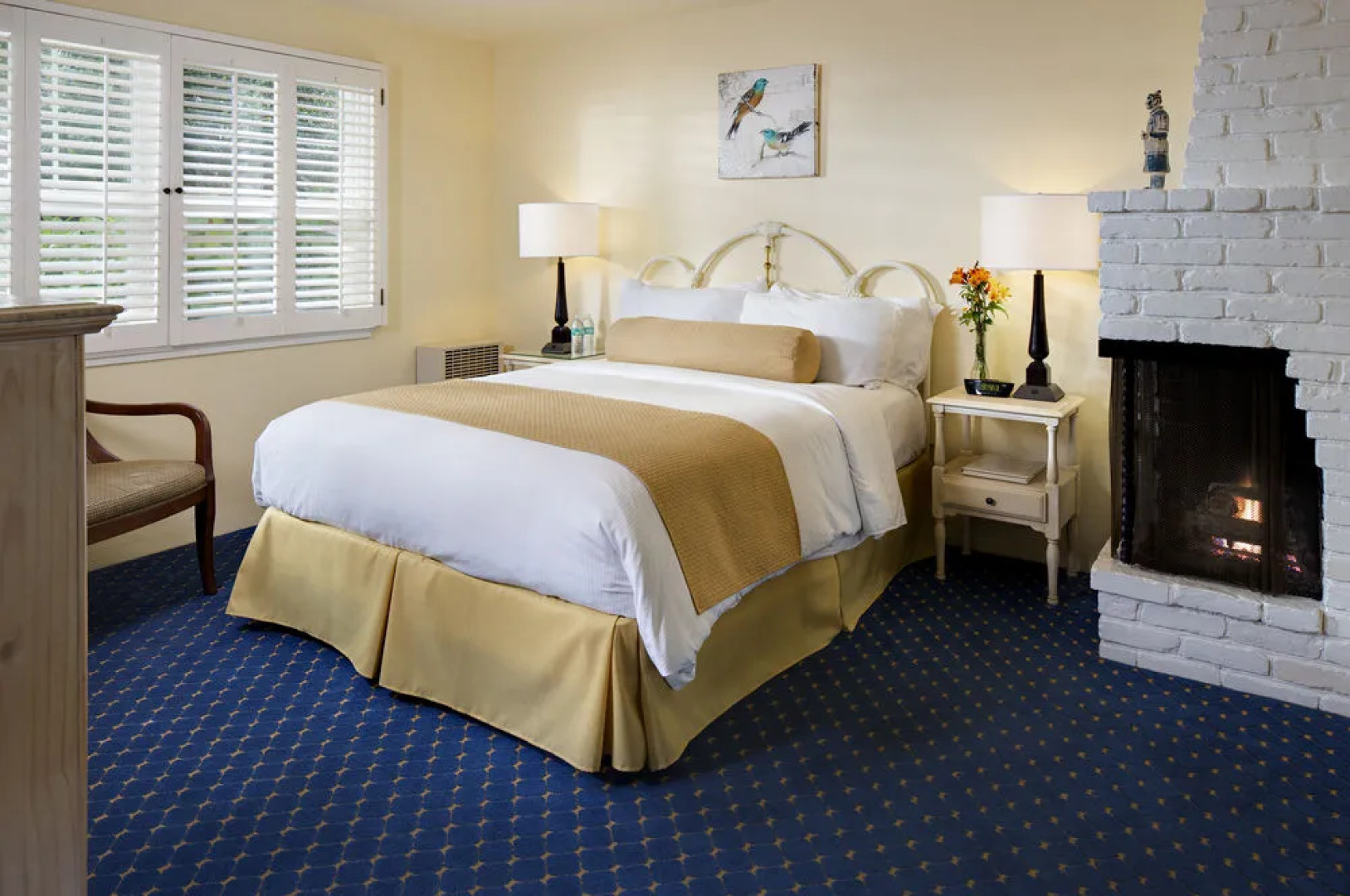 The Colonial Terrace