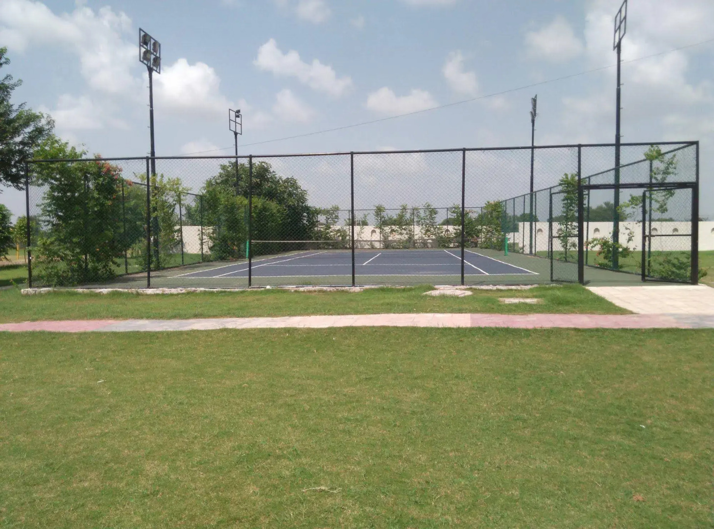 Treehouse Sunrise Resort Neemrana