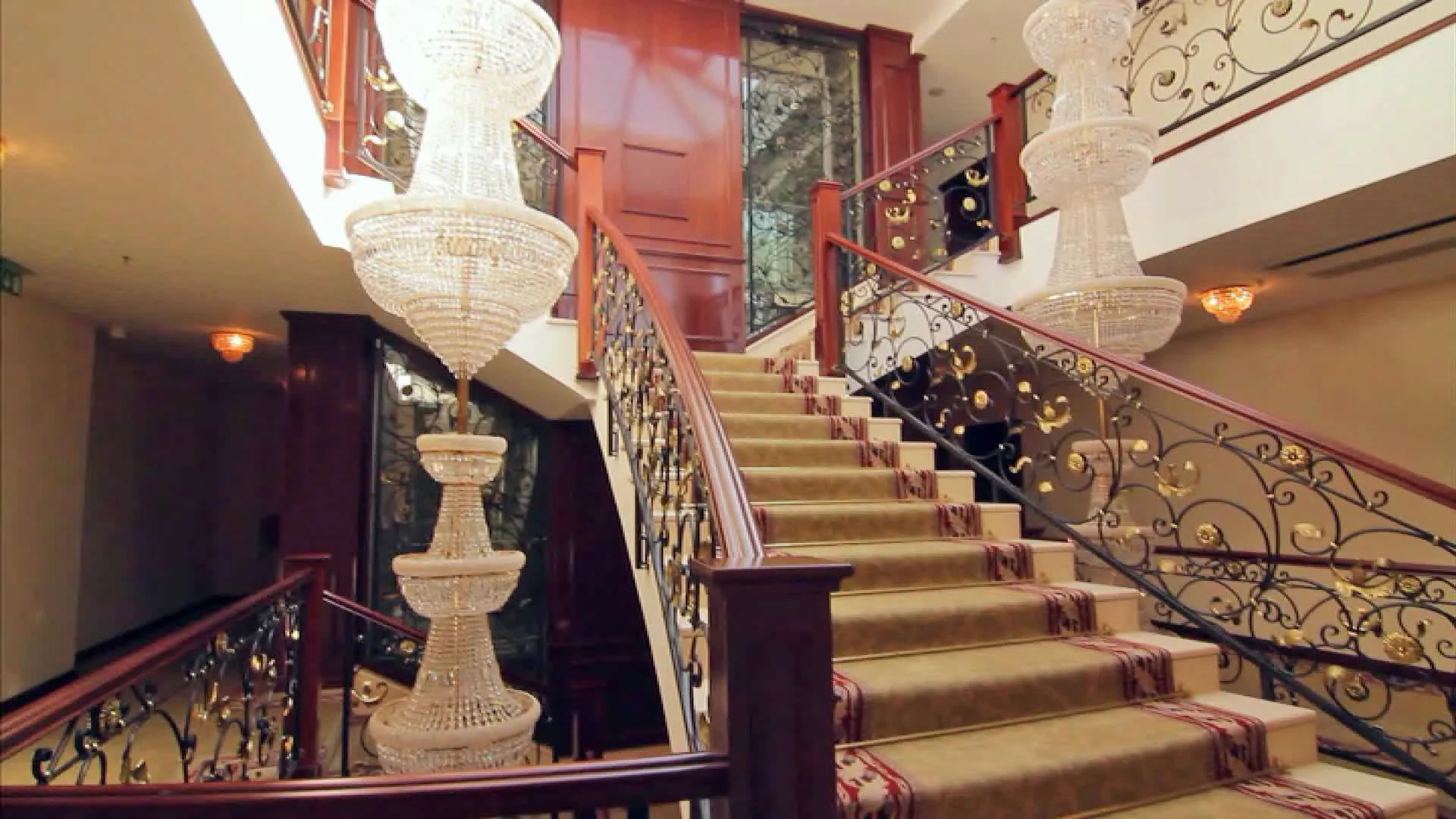 Hotel President Solin