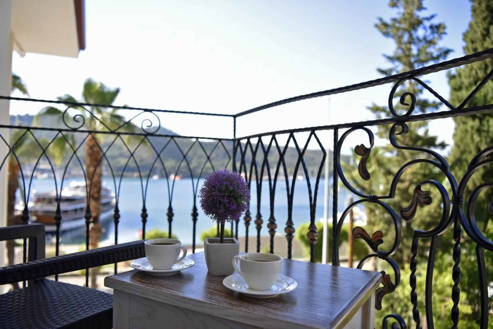 Cennet Life - Exclusive City Hotel