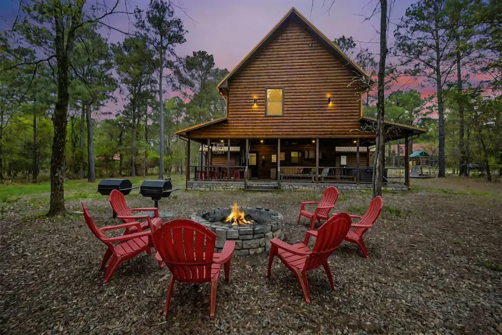 Sugar Daddy Cabin for 13!