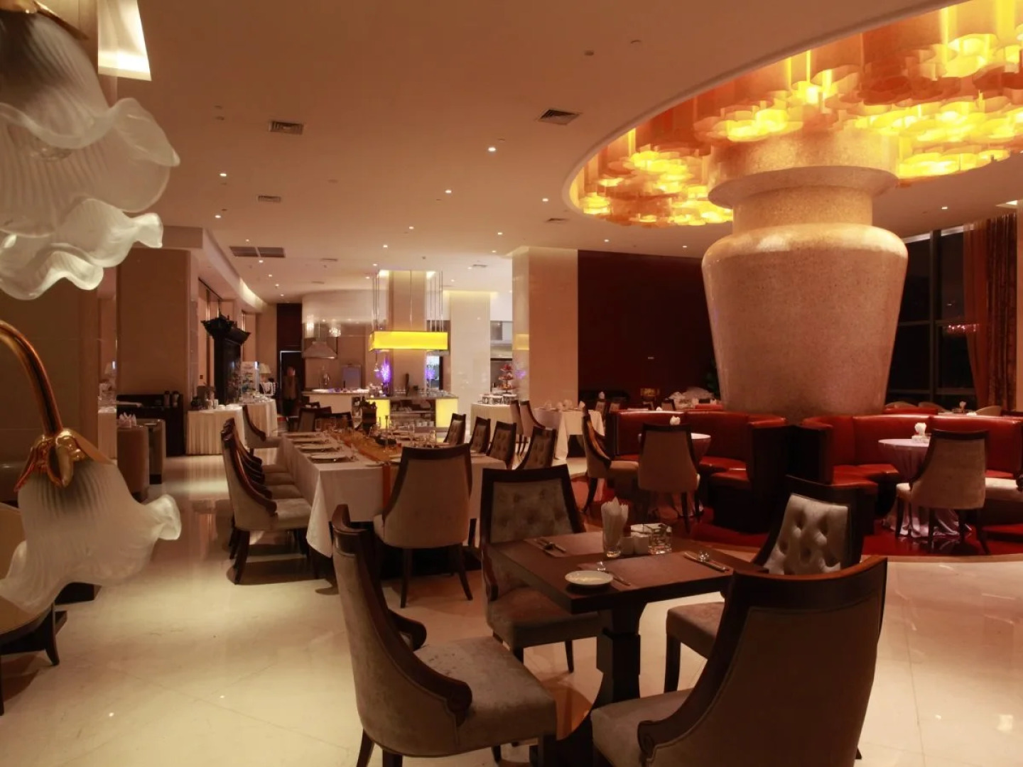 Dongyang Narada Grand Hotel