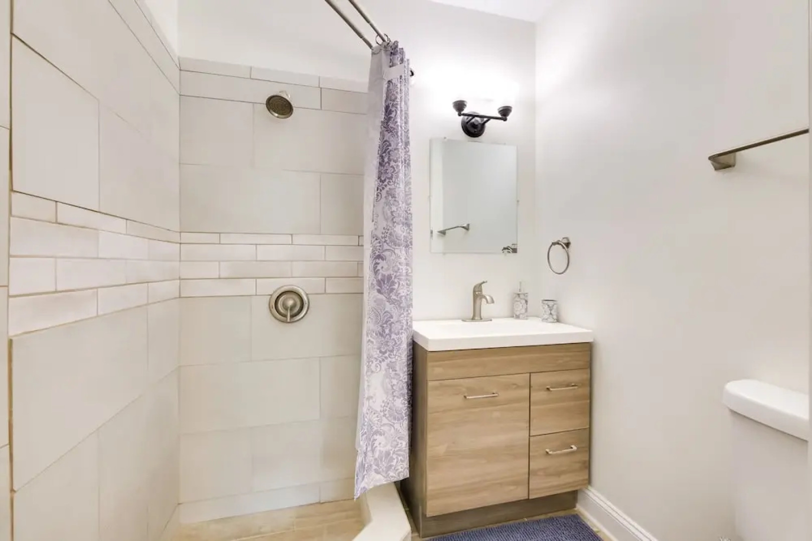 Cleveland Heights Retreat: Close to Everything!