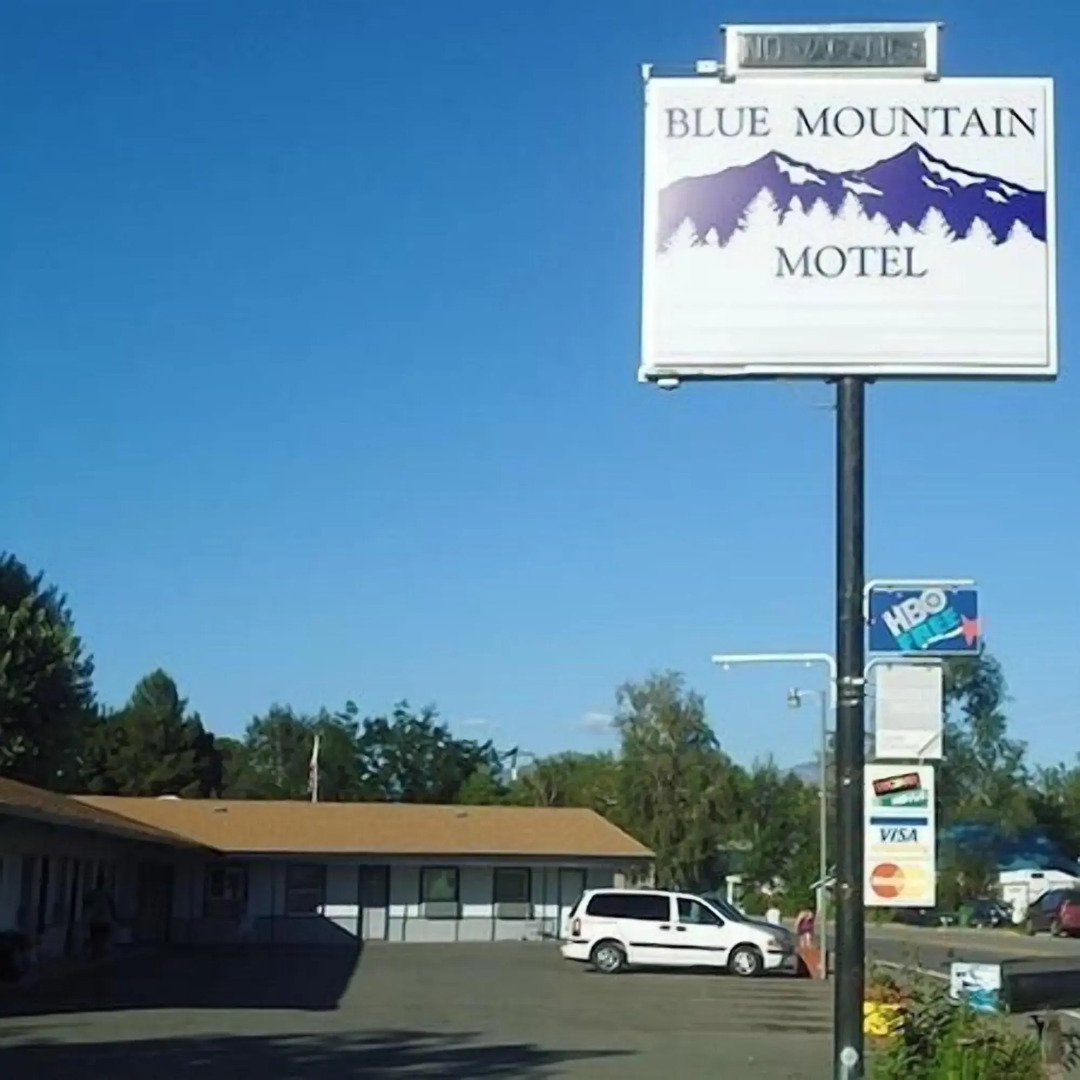 Blue Mountain Motel