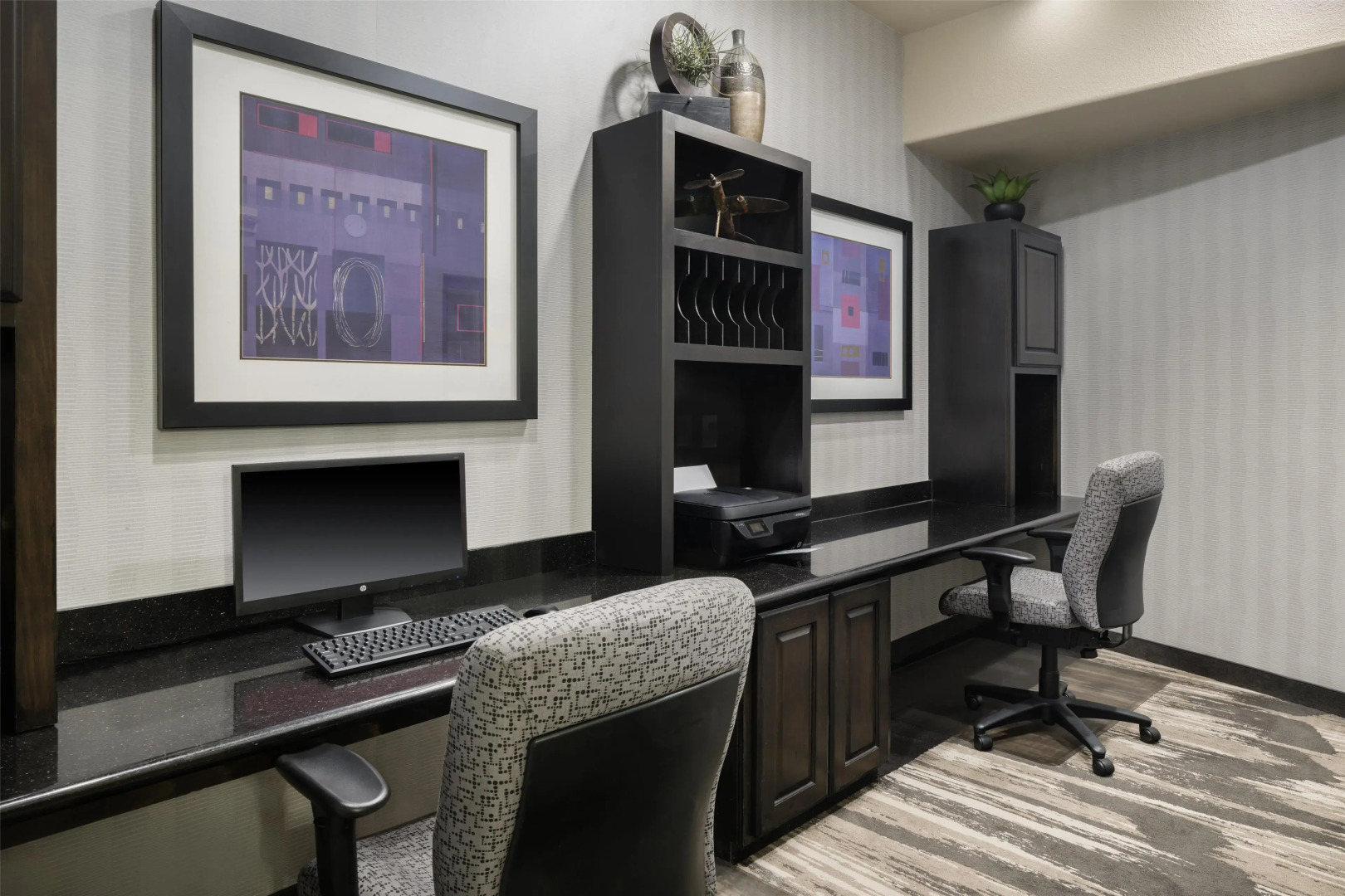 Best Western Premier Crown Chase Inn & Suites