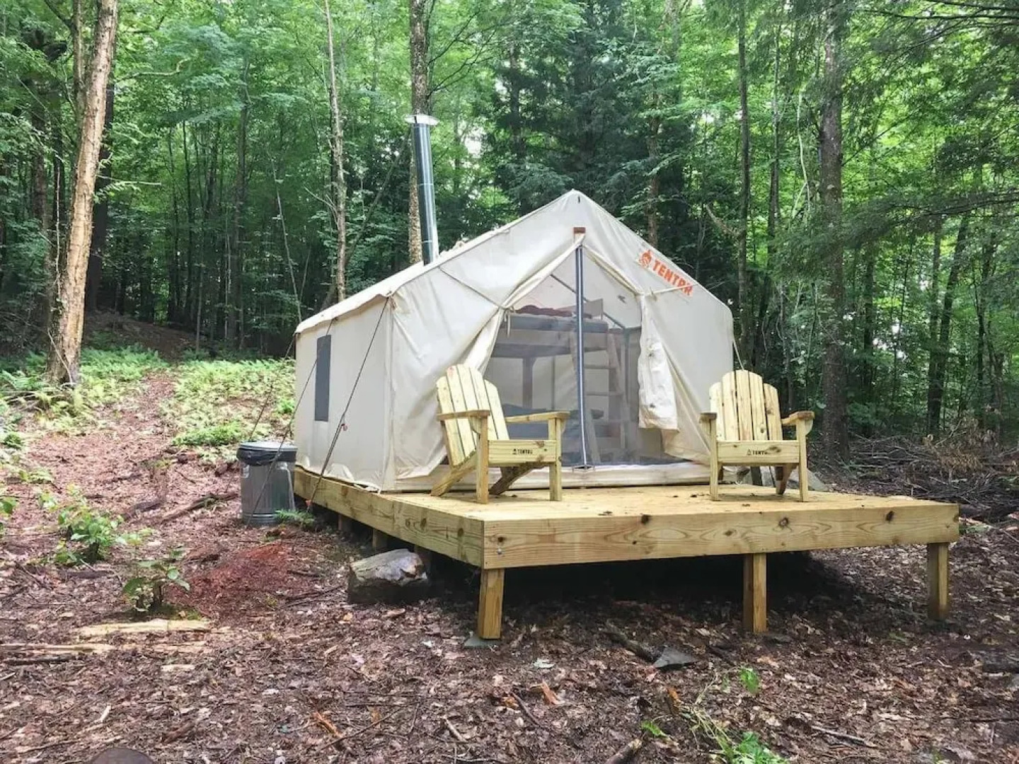 Tentrr â Hidden Hoosic Riverside Camp
