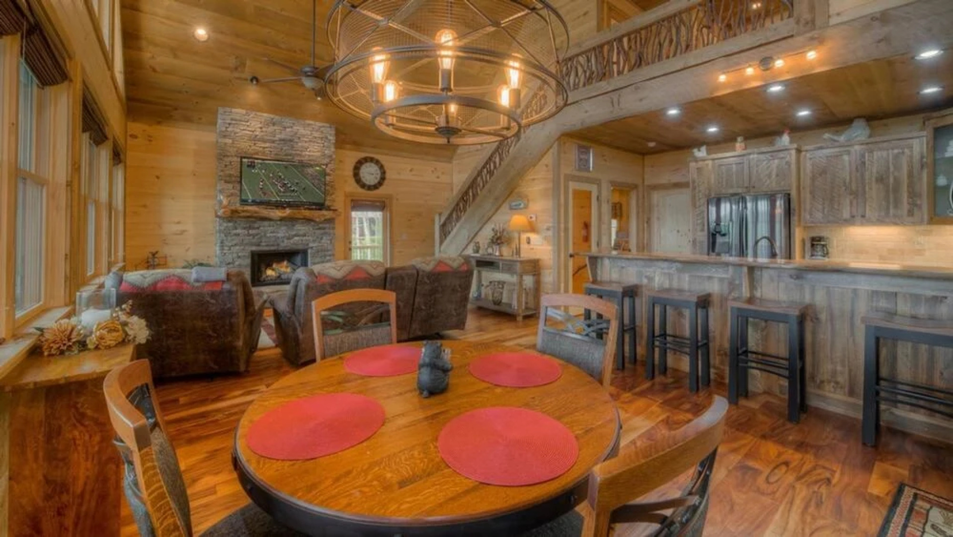 Pine Cone Mountain by Escape to Blue Ridge