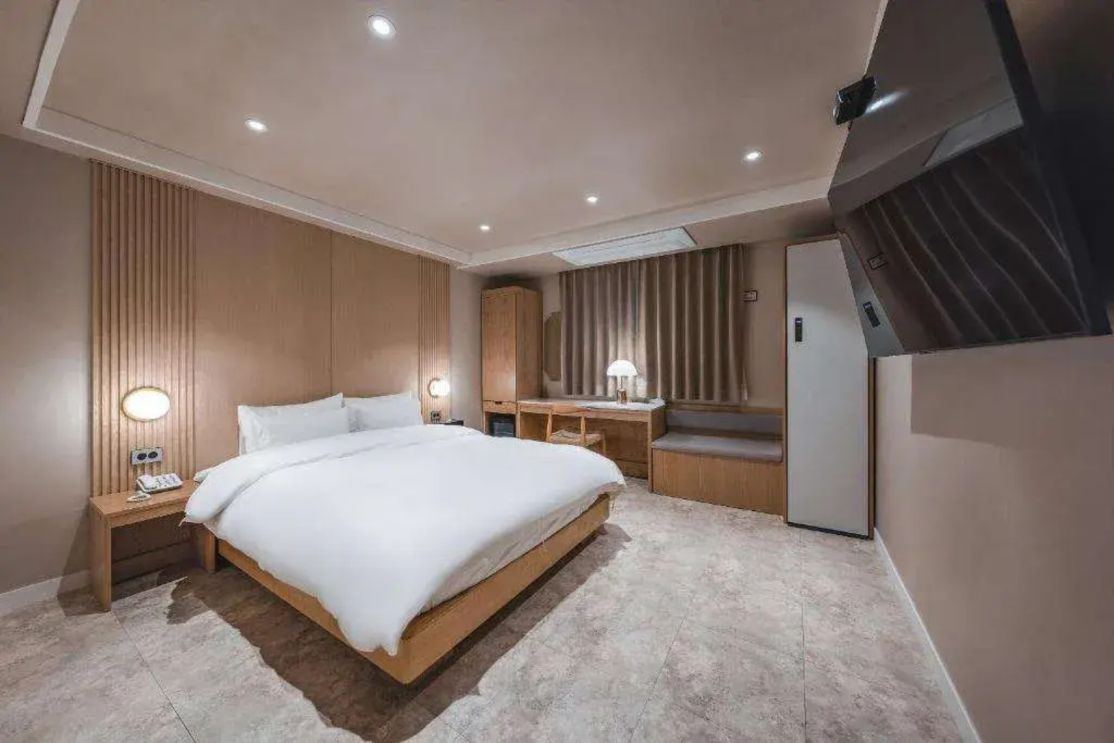 Sono Hotel