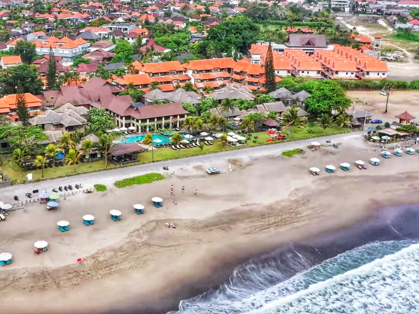 Grand Balisani Suites Hotel