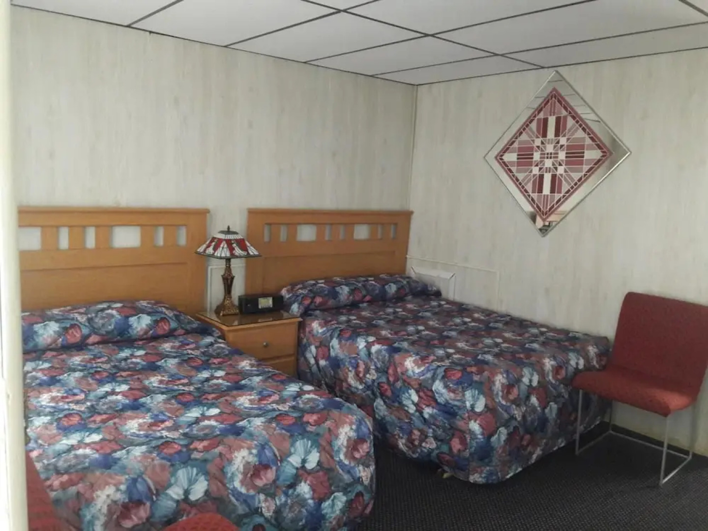 Suitcase Motel & Travel