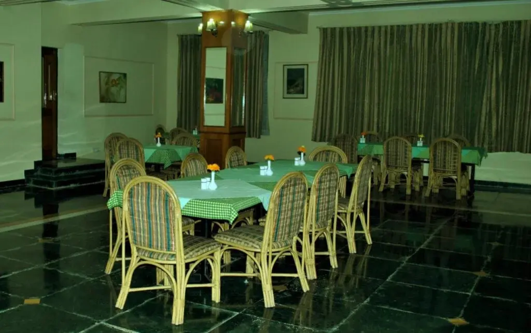 Greenwood Hotel