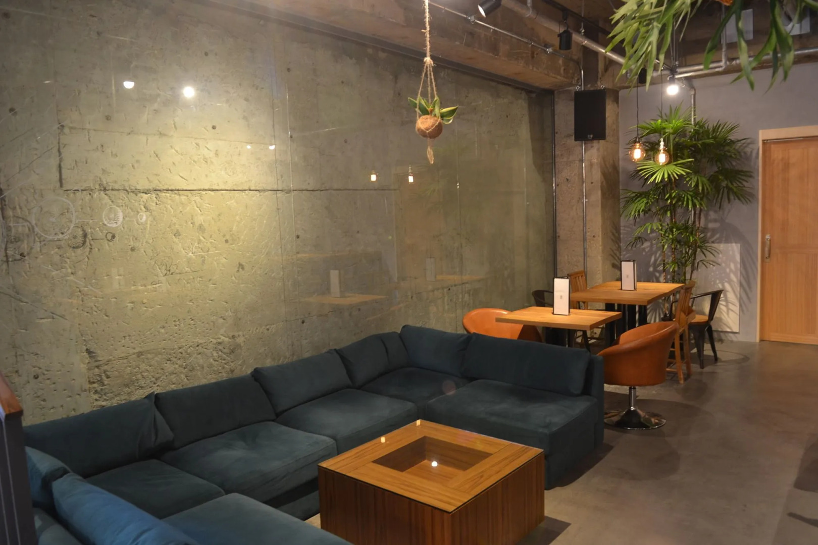 HafH Fukuoka THE LIFE - Hostel