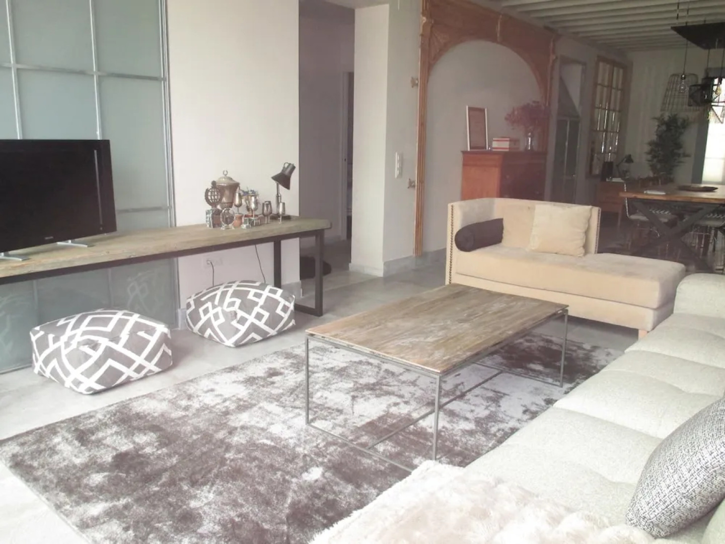 Apartamento Bizcocheros con piscina y jardin