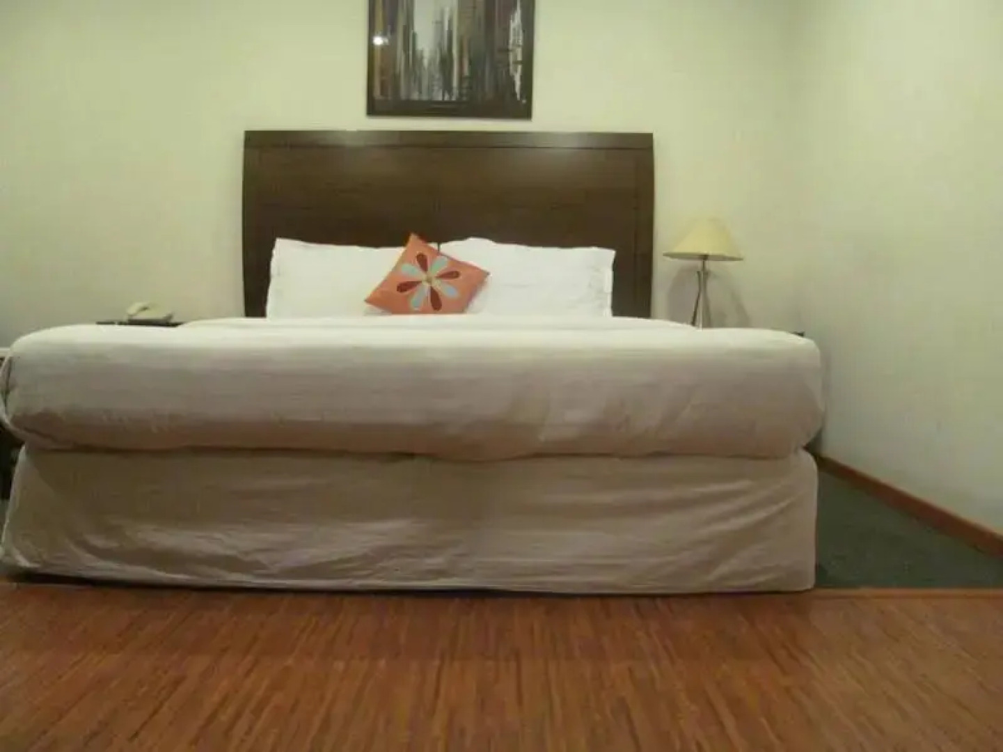 Shilton Residence Hotel