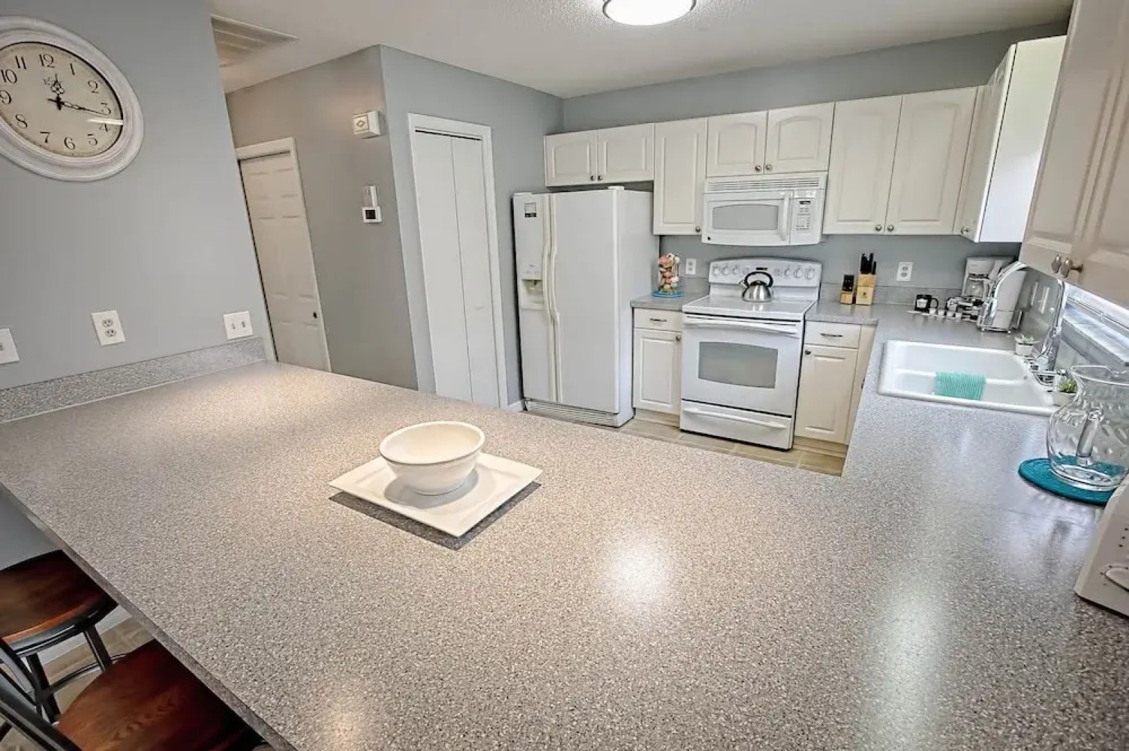 Nuevo Leon Lane Home 2 Bedroom by The VIR Group