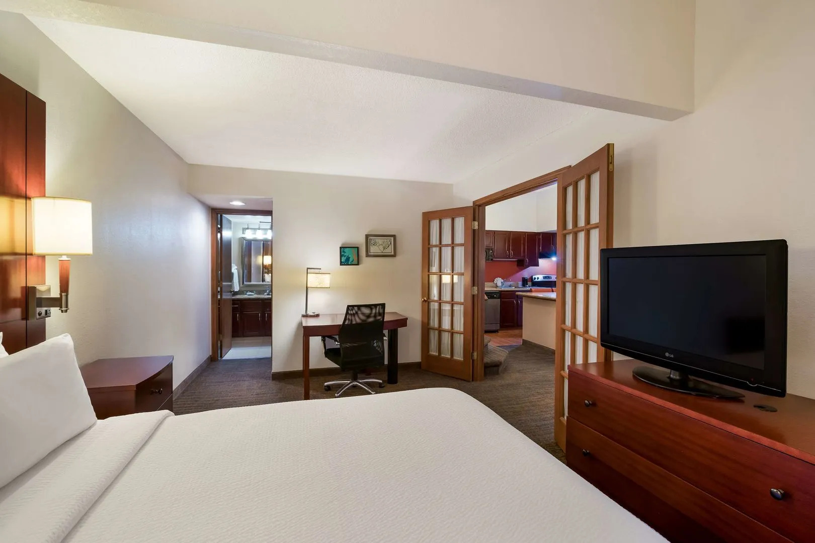 SenS Suites Livermore, SureStay Collection by Best Western
