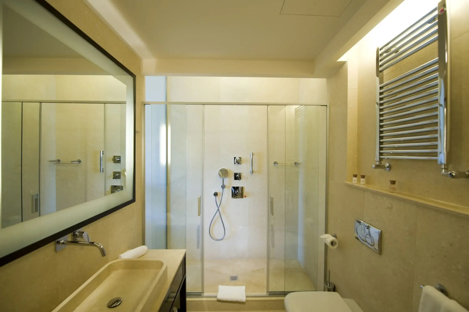 MarinaPlace Resort & Spa