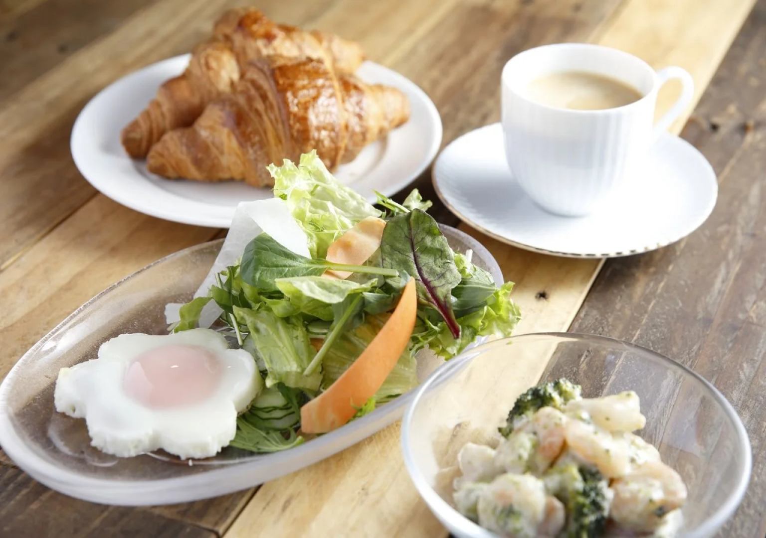 Kyou Bar Lounge & Inn