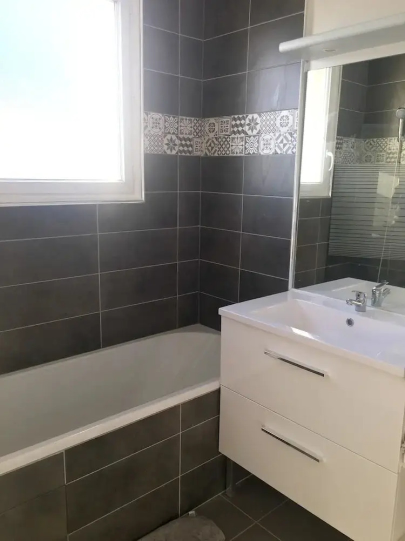 Apartment With 2 Bedrooms in Magny-le-hongre, With Wifi