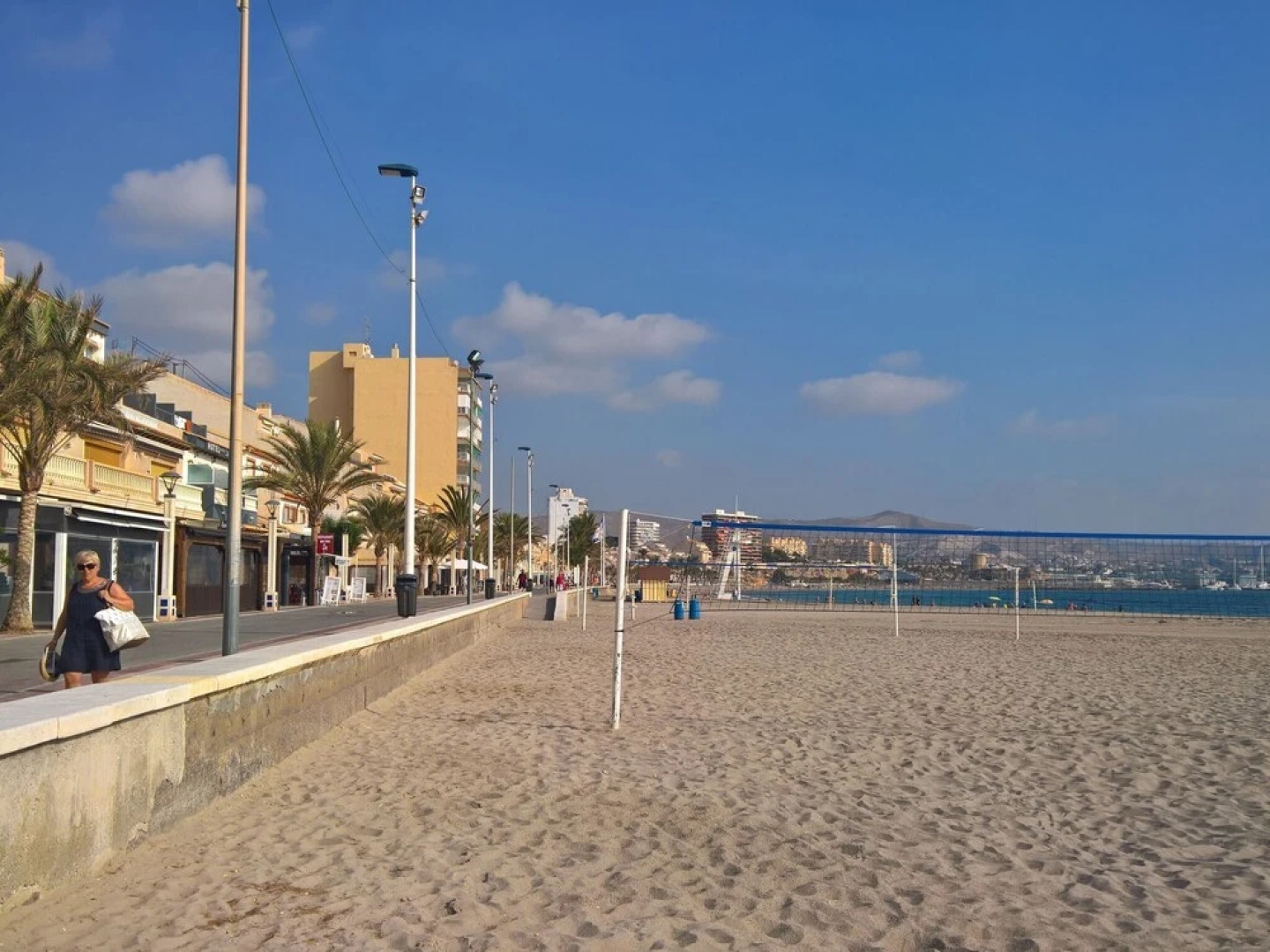 Lovely Holiday Home in Aigues With Private Swimming Pool