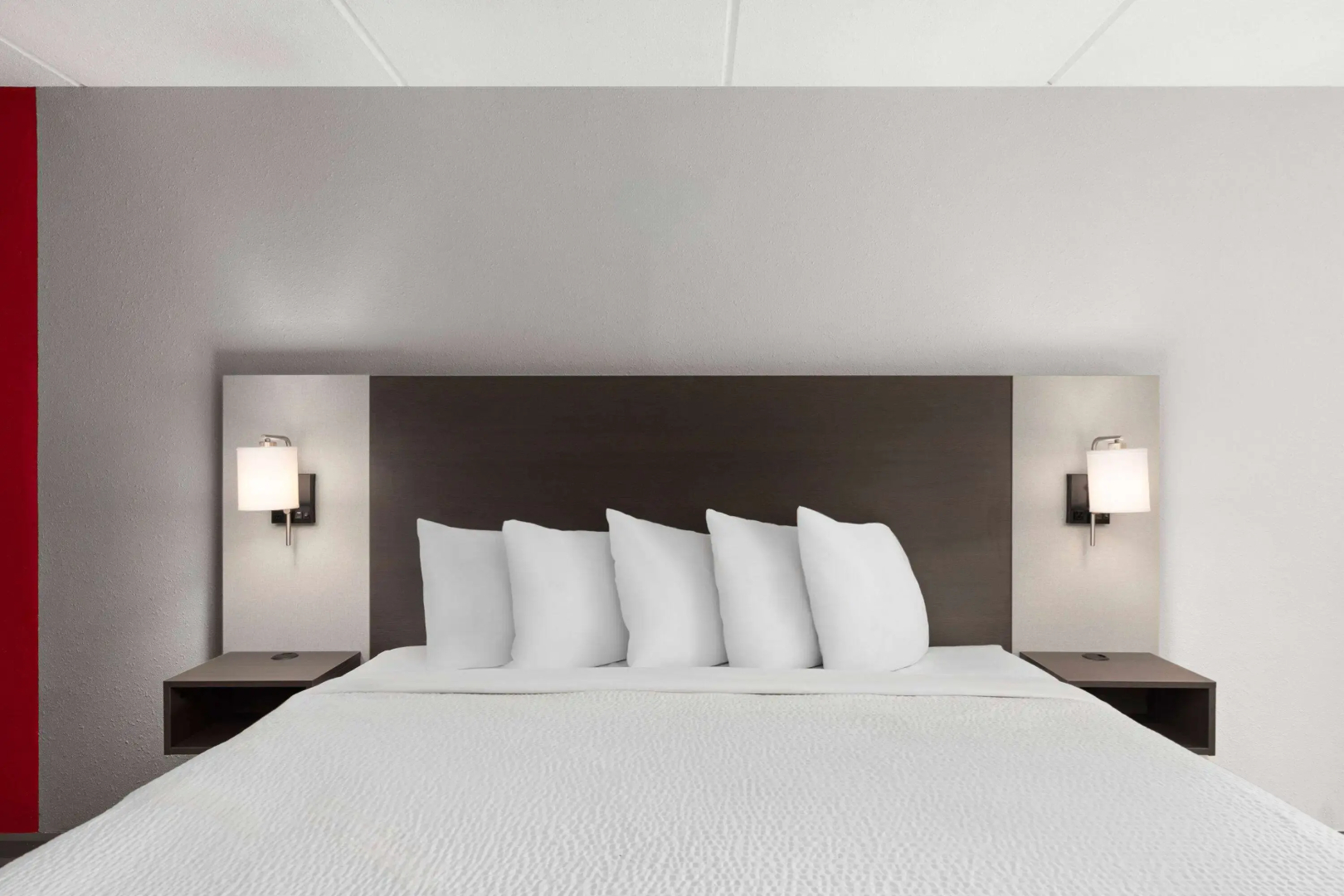 Ramada by Wyndham Bainbridge