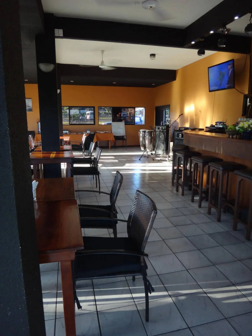 Travellers Point Hotel