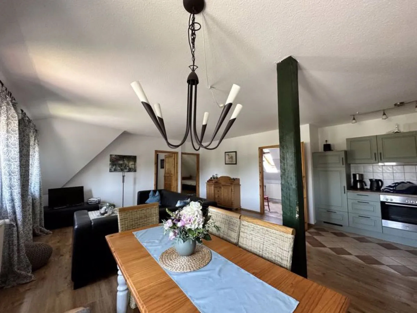 Gastehaus Alte Schule 13276