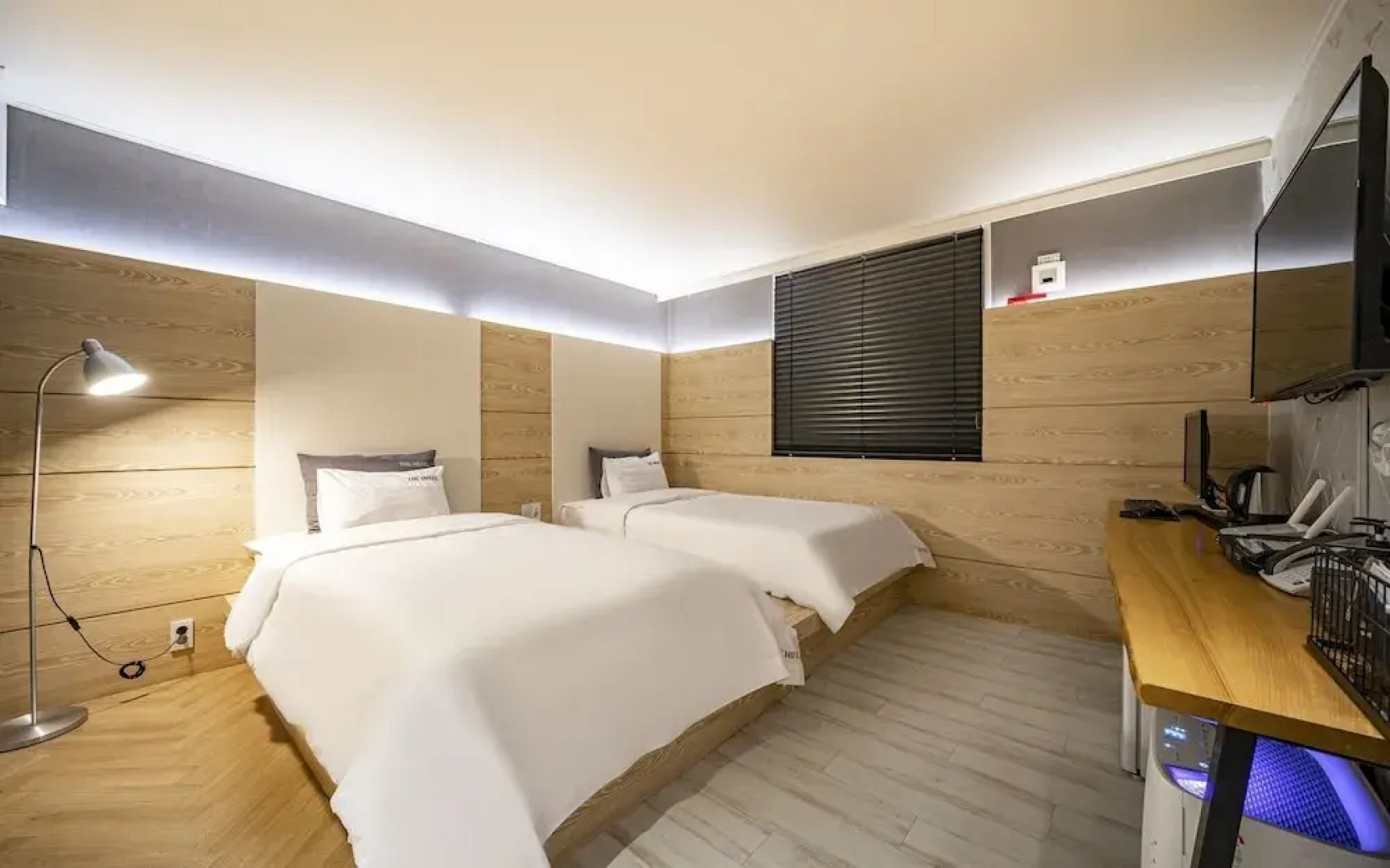 Yangsan (Deokgye) The Hotel