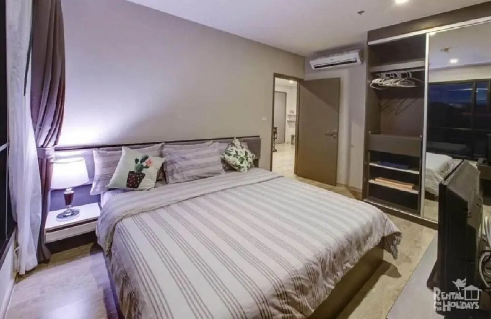 The Base Central Pattaya  Sea View