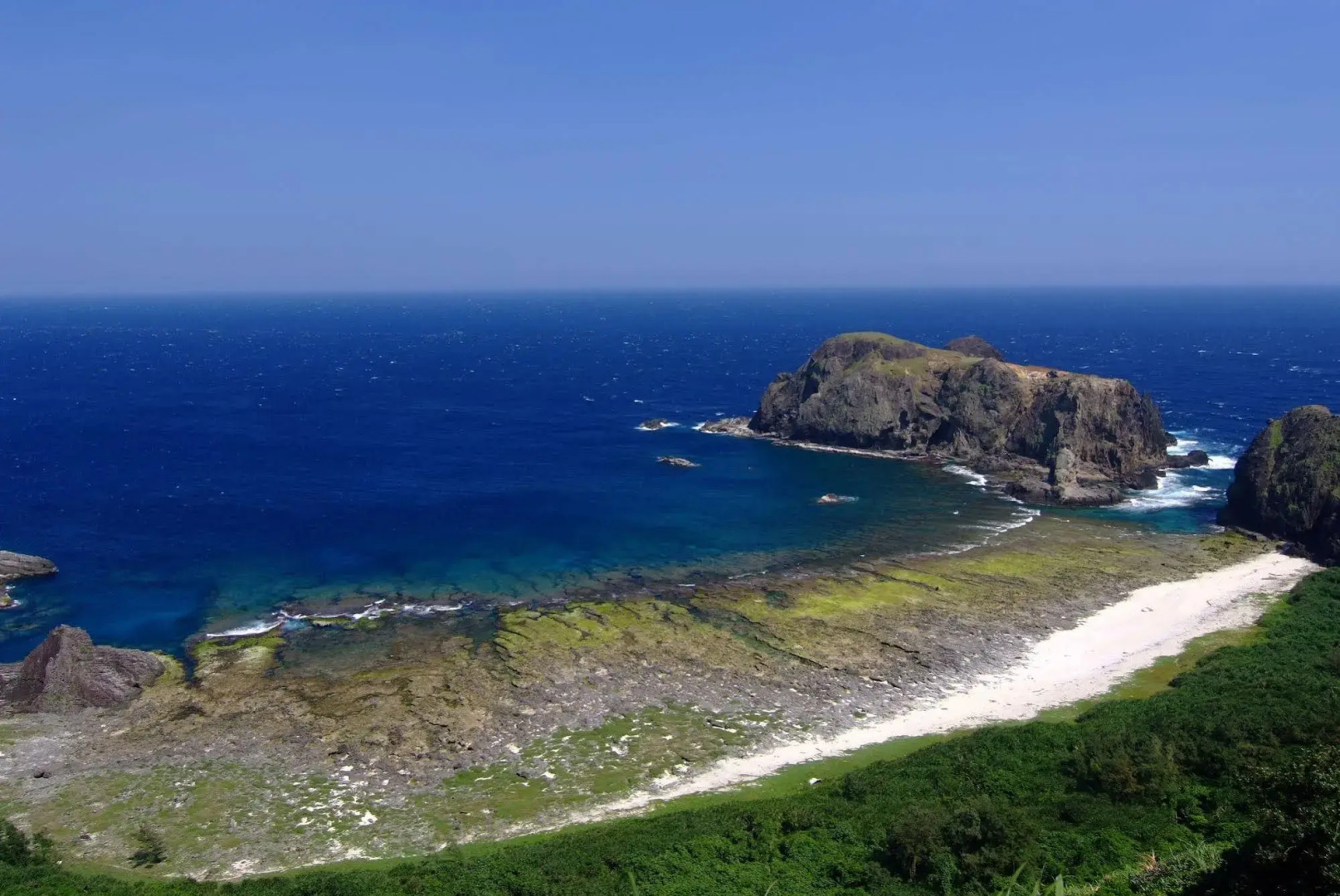 Green Island Bali Resort