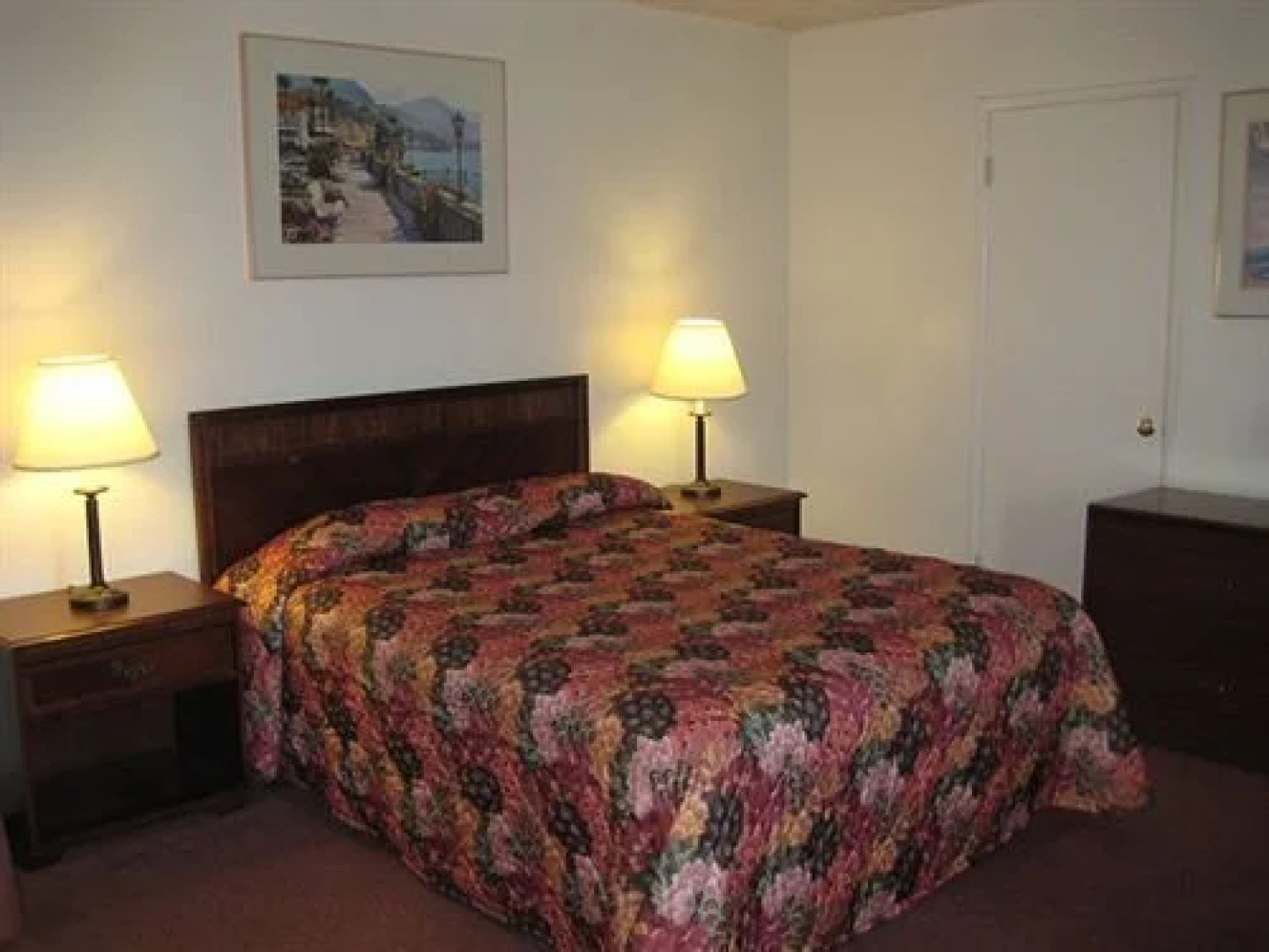 Shastas Best Choice Inn