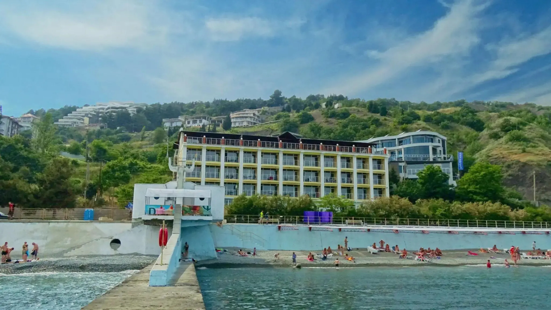 Legenda gostinitsa (Alushta)