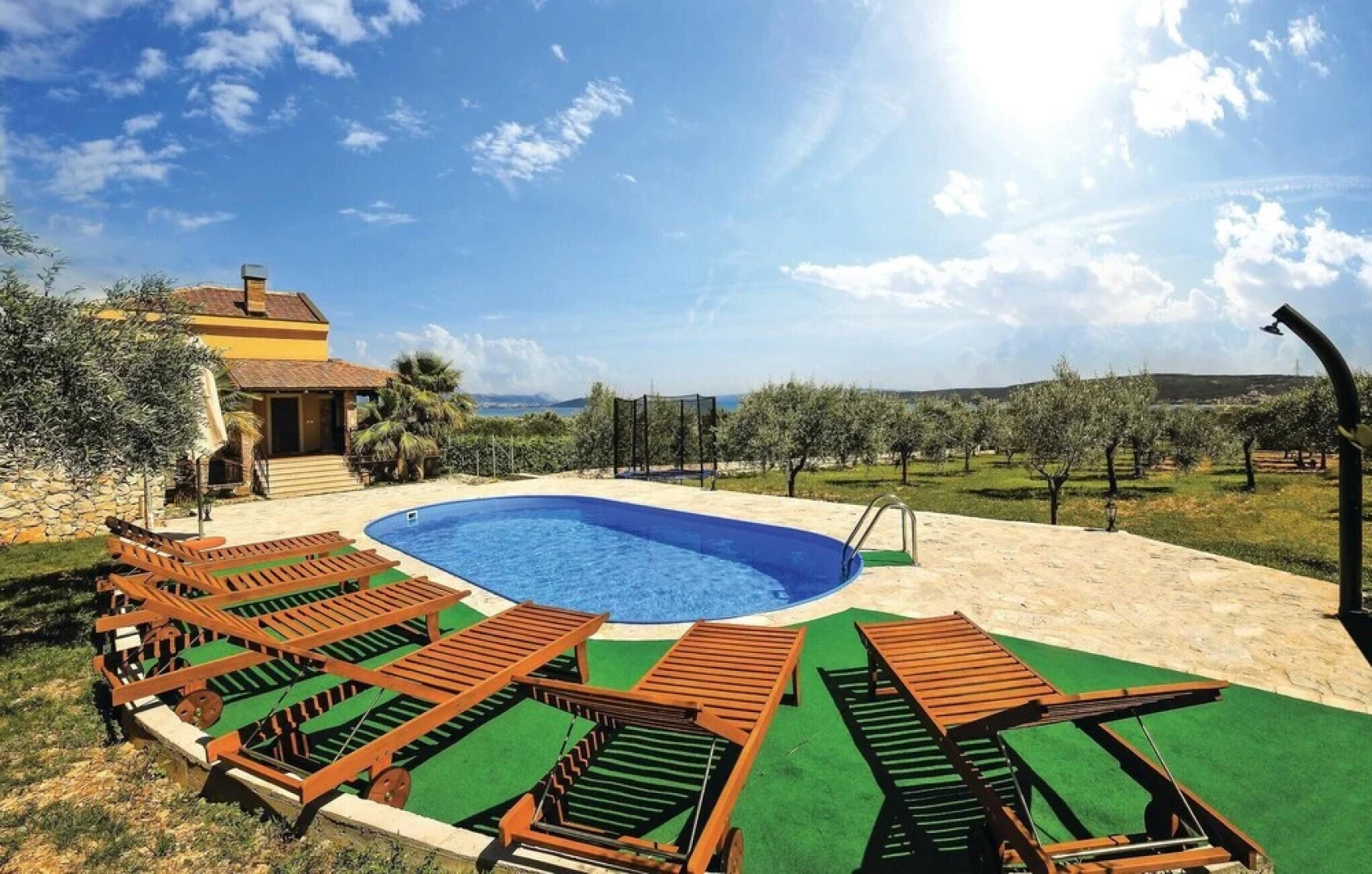 Nice Home in Plano With Wifi and 3 Bedrooms